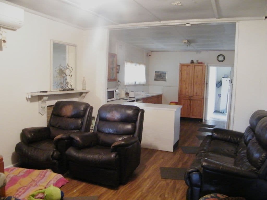 150 Thompson Street, Cootamundra - Thumbnail 8