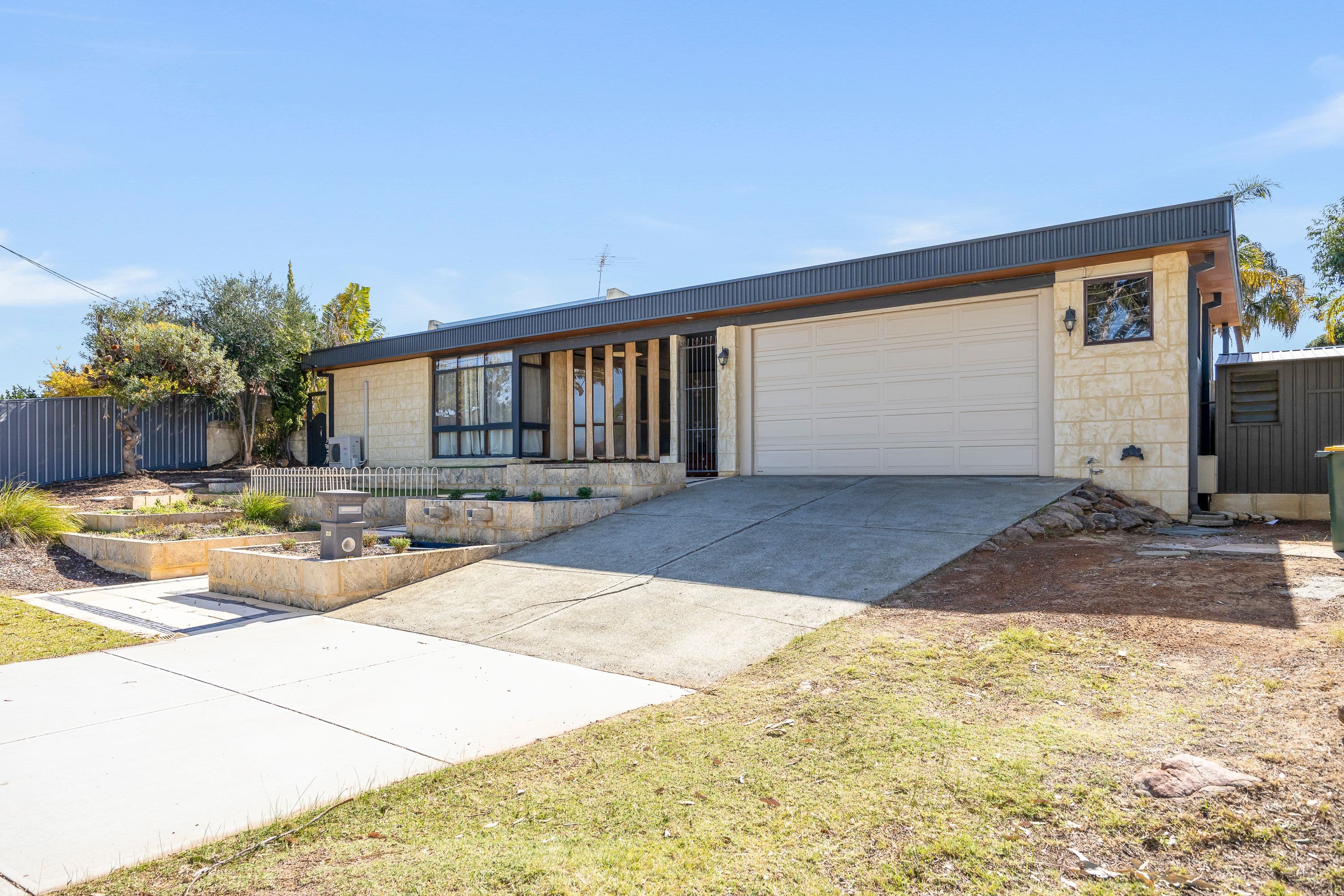 15 Suiza Place, Carine WA 6020, Carine - Thumbnail 7