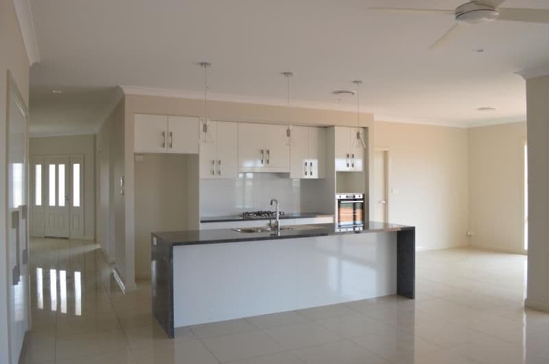 3 Crossroads Drive, DUBBO NSW 2830, Dubbo - Thumbnail 2