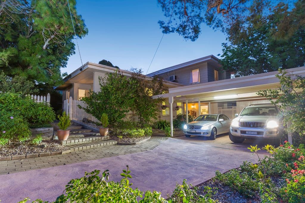 32 Challambra Cresent, Highton VIC 3216, Highton - Thumbnail 4