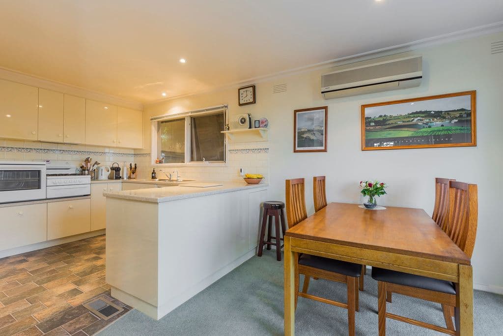 32 Challambra Cresent, Highton VIC 3216, Highton - Thumbnail 7