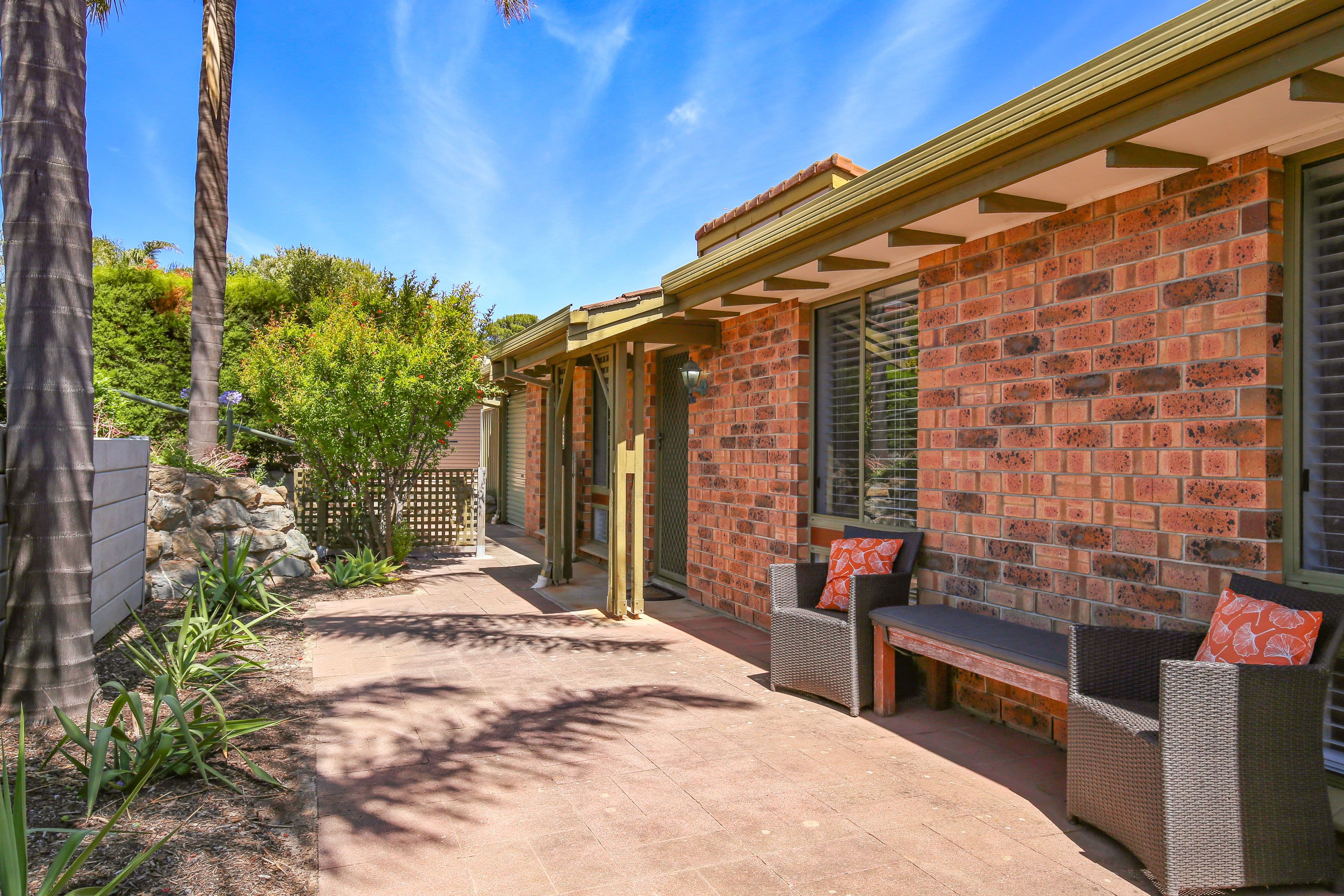 10 Balandra Street, Hallett Cove SA 5158, Hallett Cove - Thumbnail 2