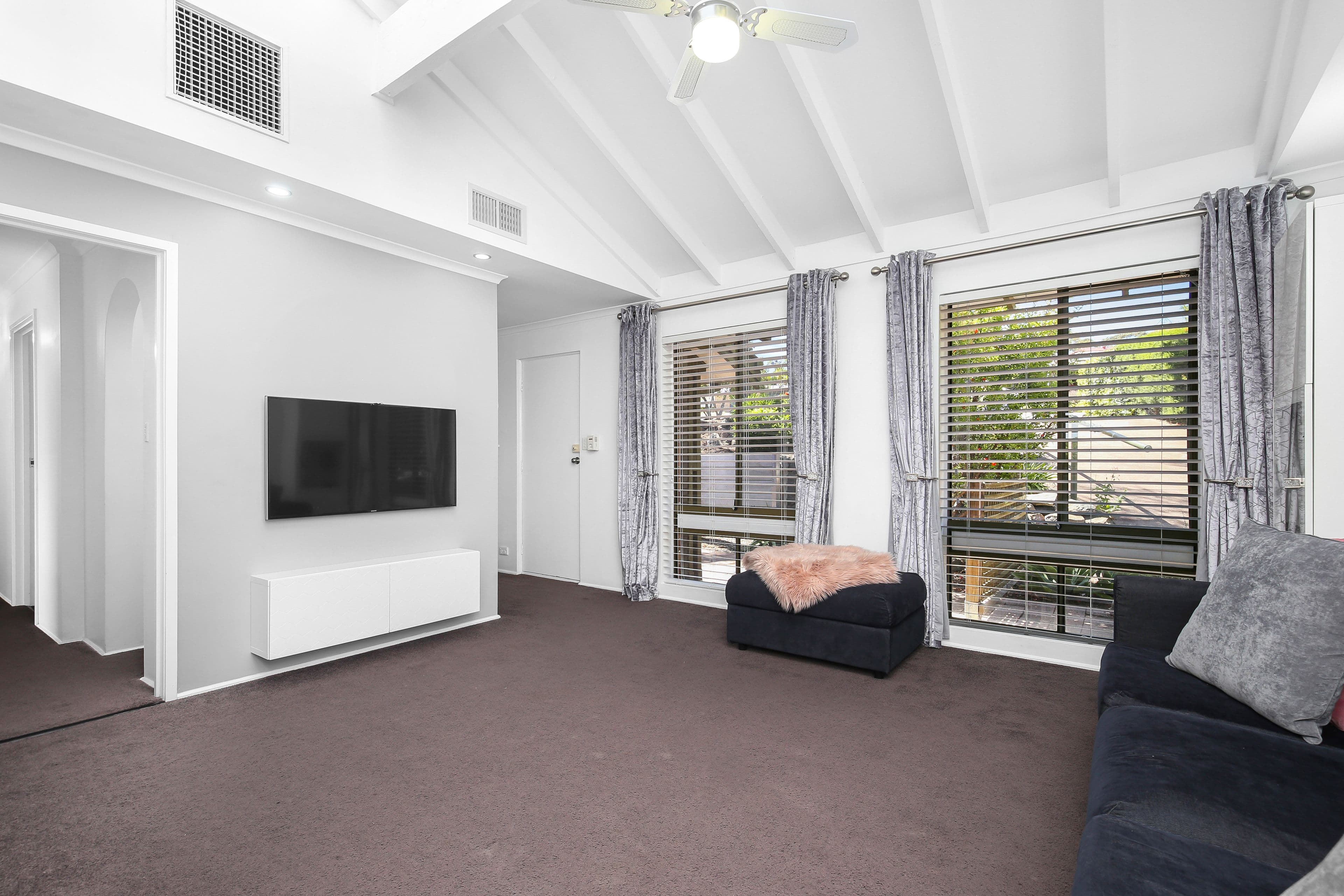10 Balandra Street, Hallett Cove SA 5158, Hallett Cove - Thumbnail 3