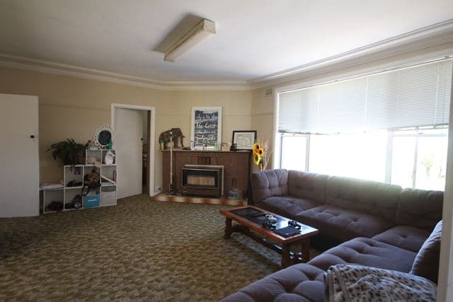 27 Ross Street, Oberon - Thumbnail 6