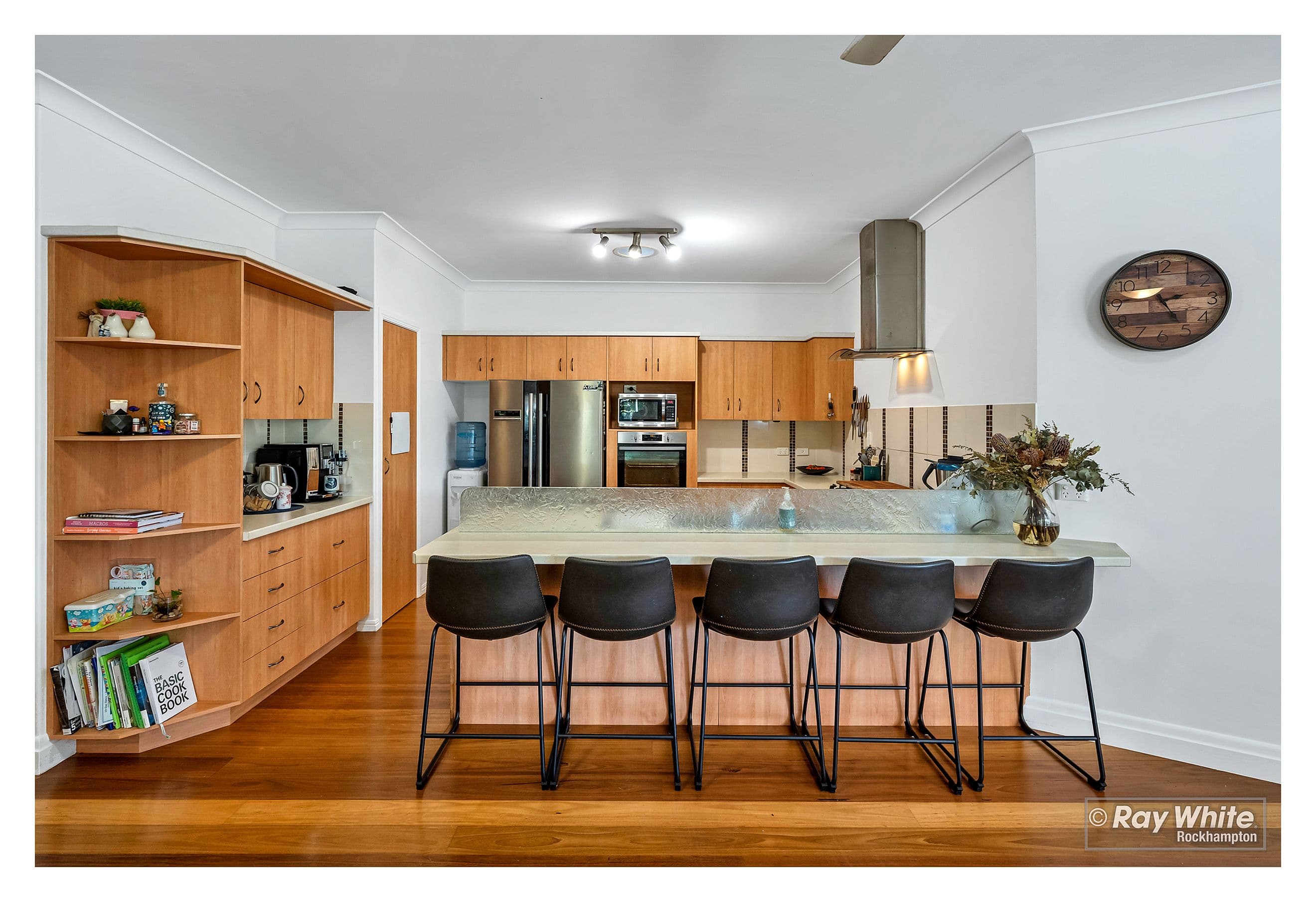 3 Meadowvale Court, Norman Gardens QLD 4701, Norman Gardens - Thumbnail 4