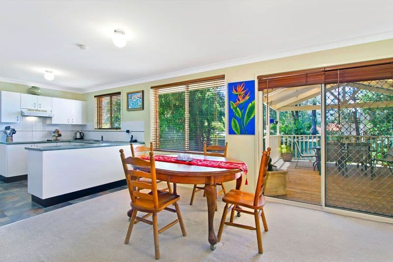 4 Kingsford Smith Drive, BERKELEY VALE NSW 2261, Berkeley Vale - Thumbnail 6