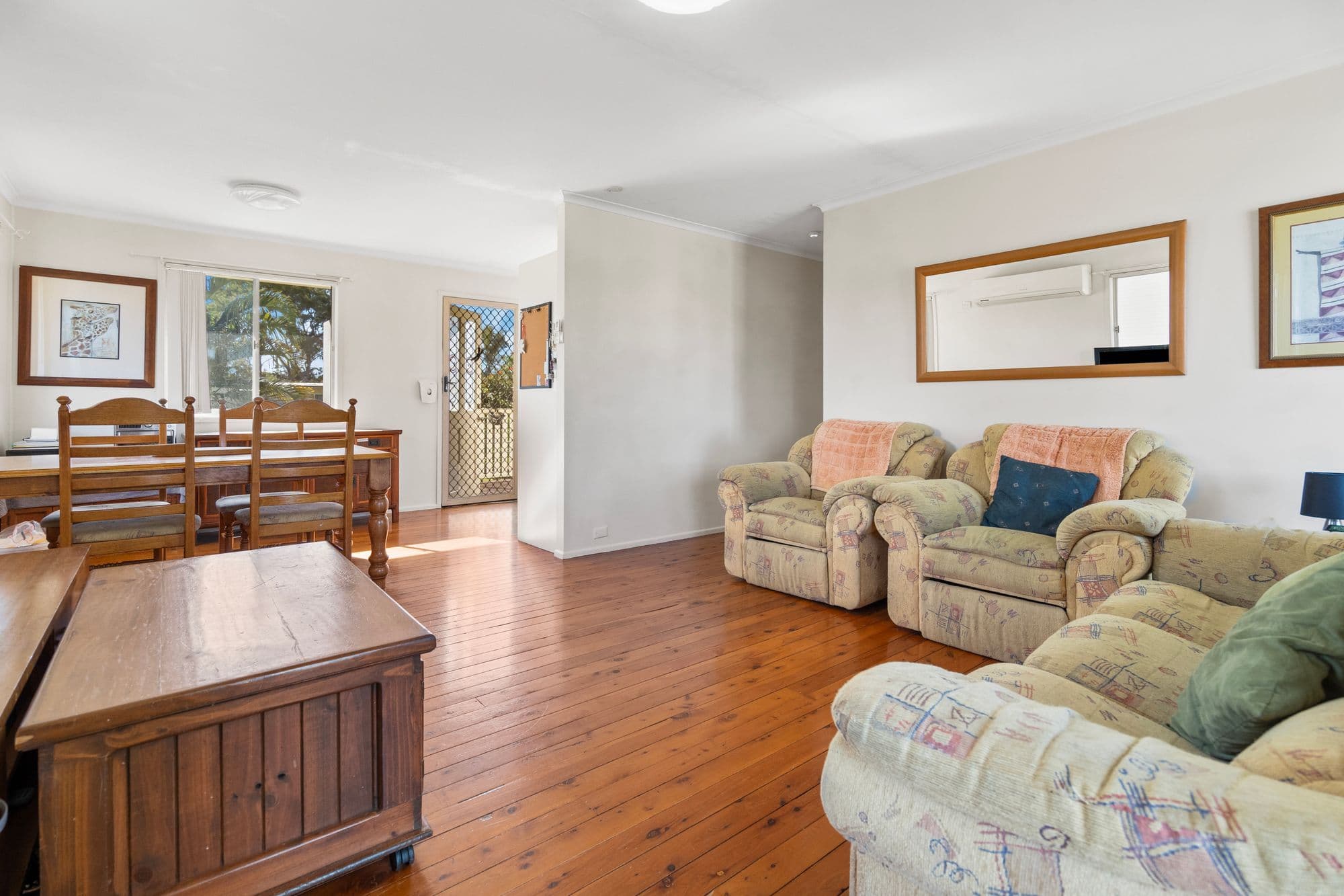 27 Orchid Street, Woodridge QLD 4114, Woodridge - Thumbnail 3