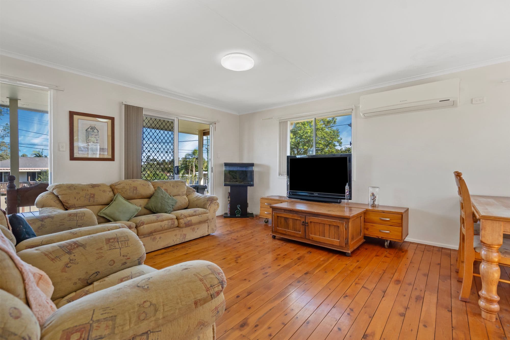 27 Orchid Street, Woodridge QLD 4114, Woodridge - Thumbnail 5