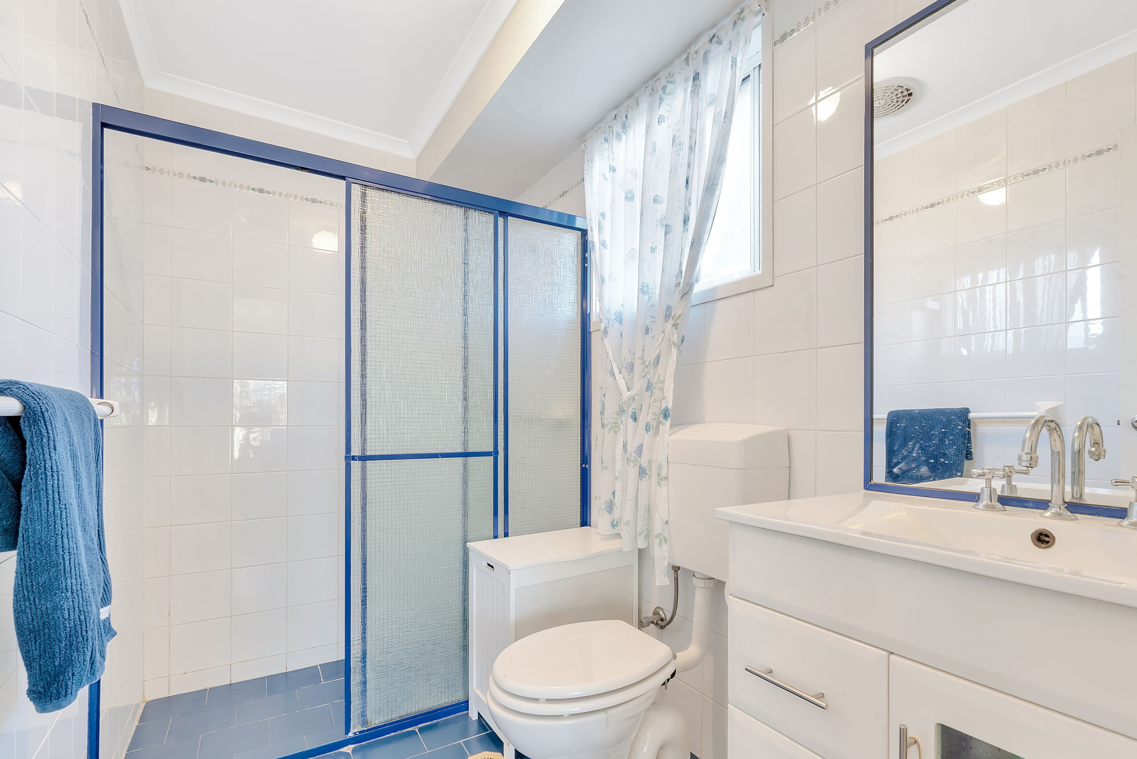 9 Flinders Crescent, Hinchinbrook - Thumbnail 3