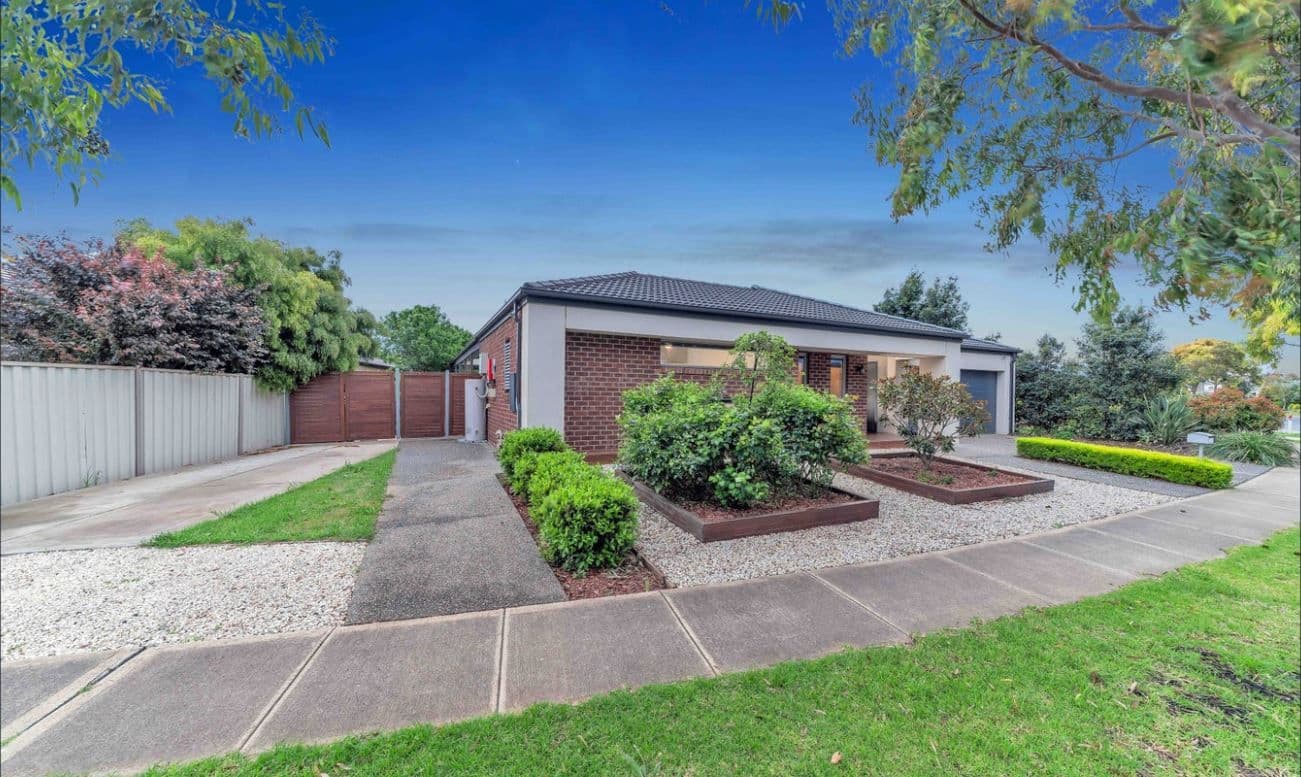 110 Federation Boulevard, Truganina VIC 3029, Truganina - Thumbnail 2