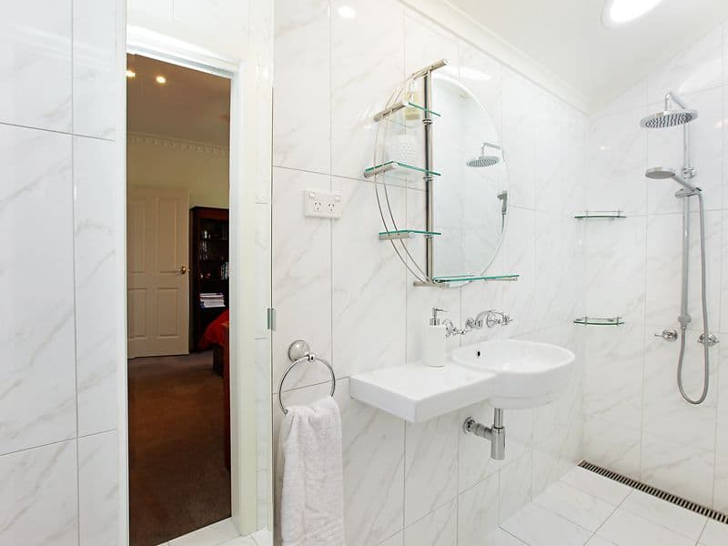 21 Iona Avenue, BELMONT VIC 3216, Belmont - Thumbnail 8