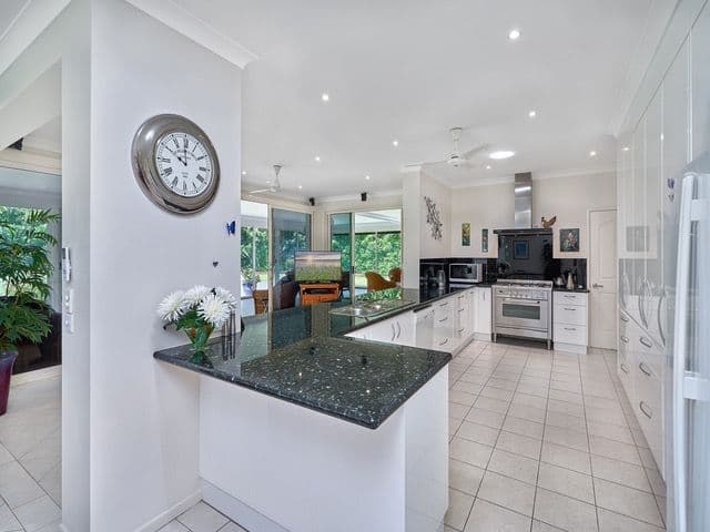 126-128 James Cook Drive, Kewarra Beach QLD 4879, Kewarra Beach - Thumbnail 2