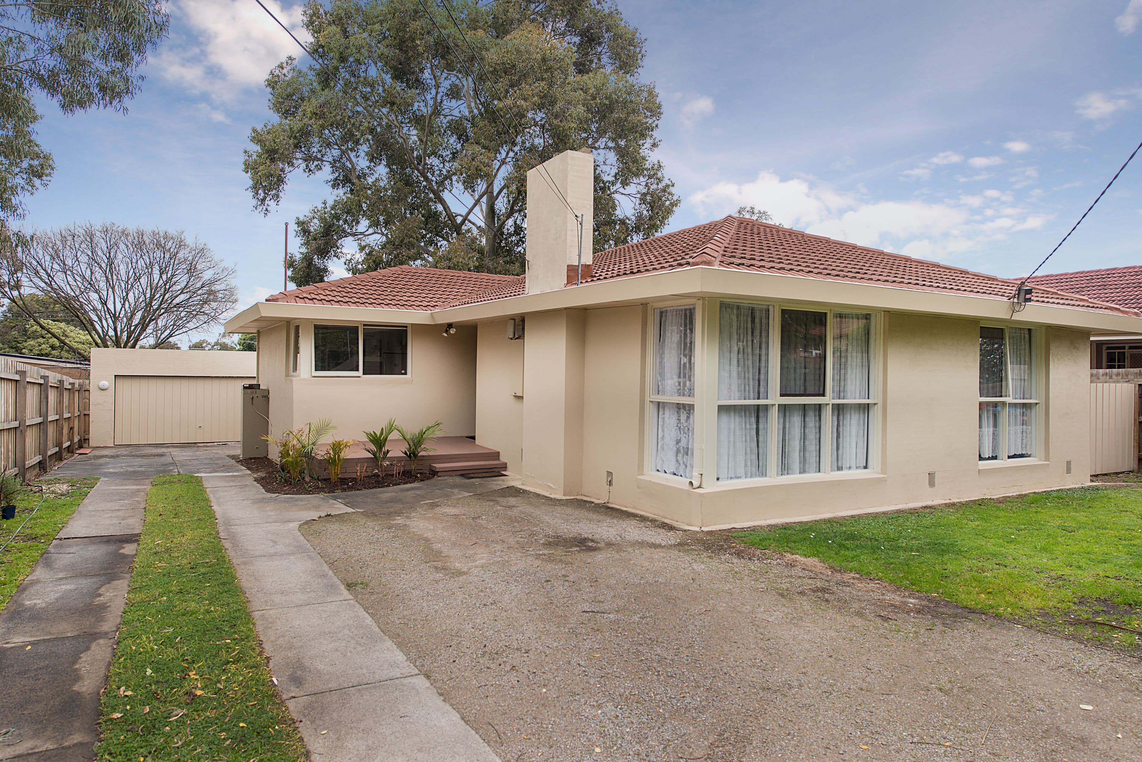 15 McCrae Close, Scoresby VIC 3179, Scoresby - Image 1