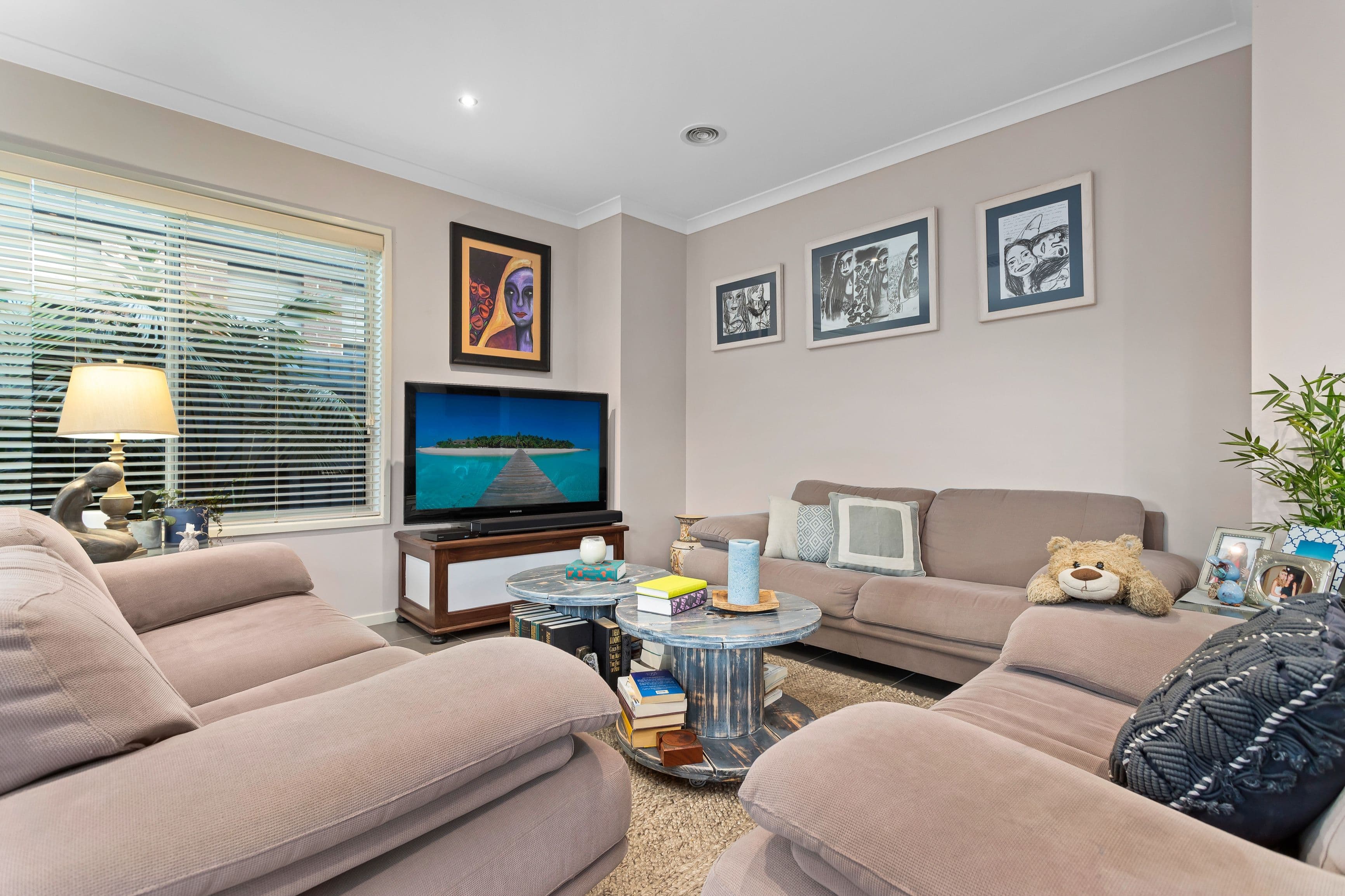 75 Vincent Drive, South Morang VIC 3752, South Morang - Thumbnail 3