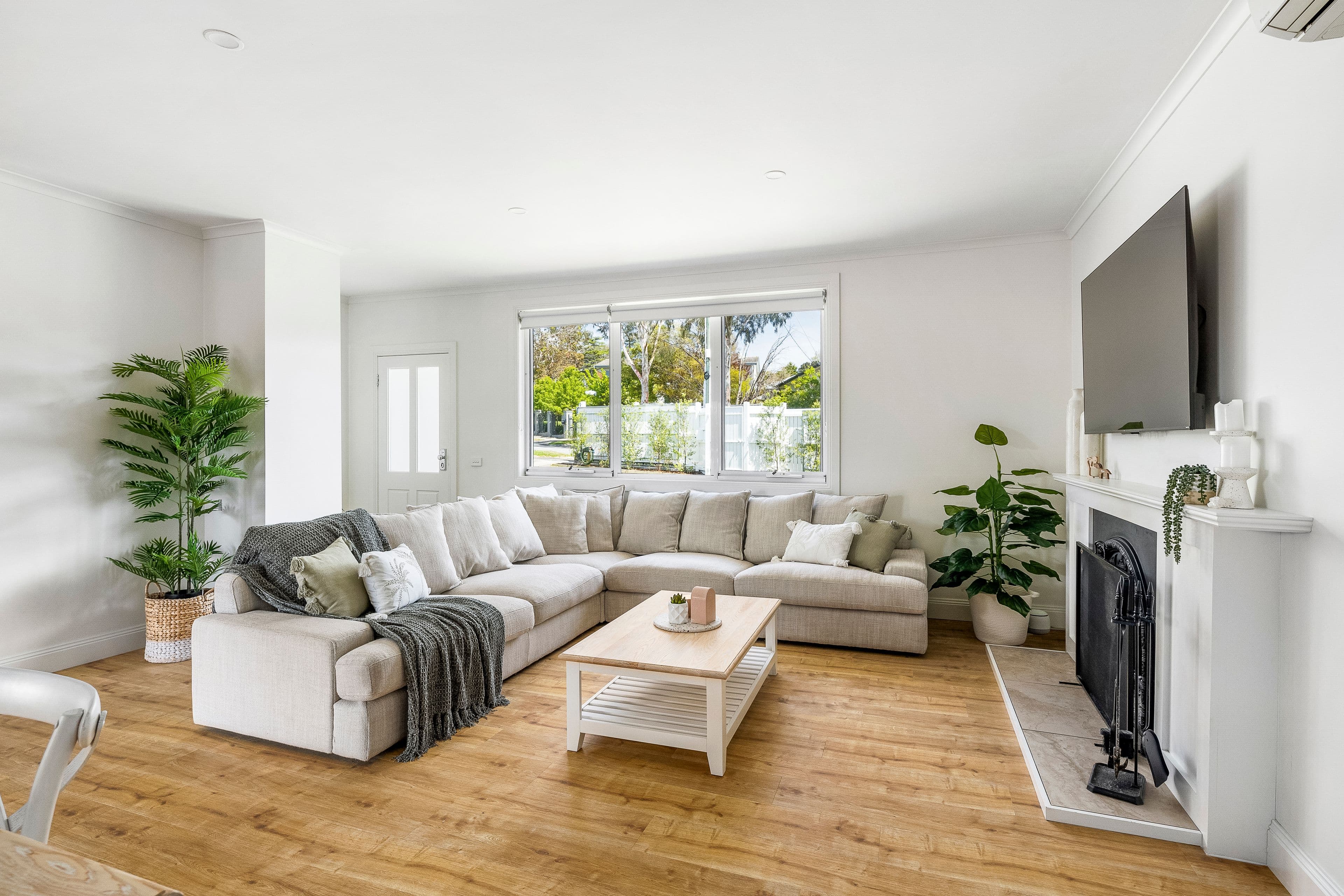 69 Mccomb Boulevard, Frankston South VIC 3199, Frankston South - Thumbnail 2