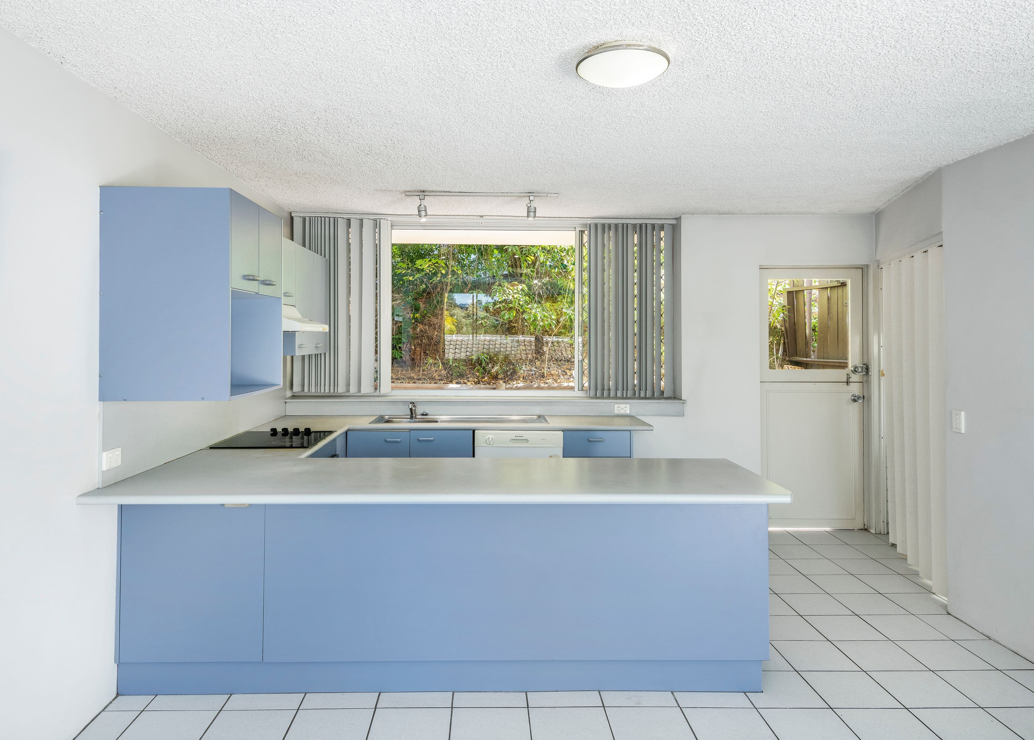 18 Holmes Street, Toowong QLD 4066, Toowong - Thumbnail 2