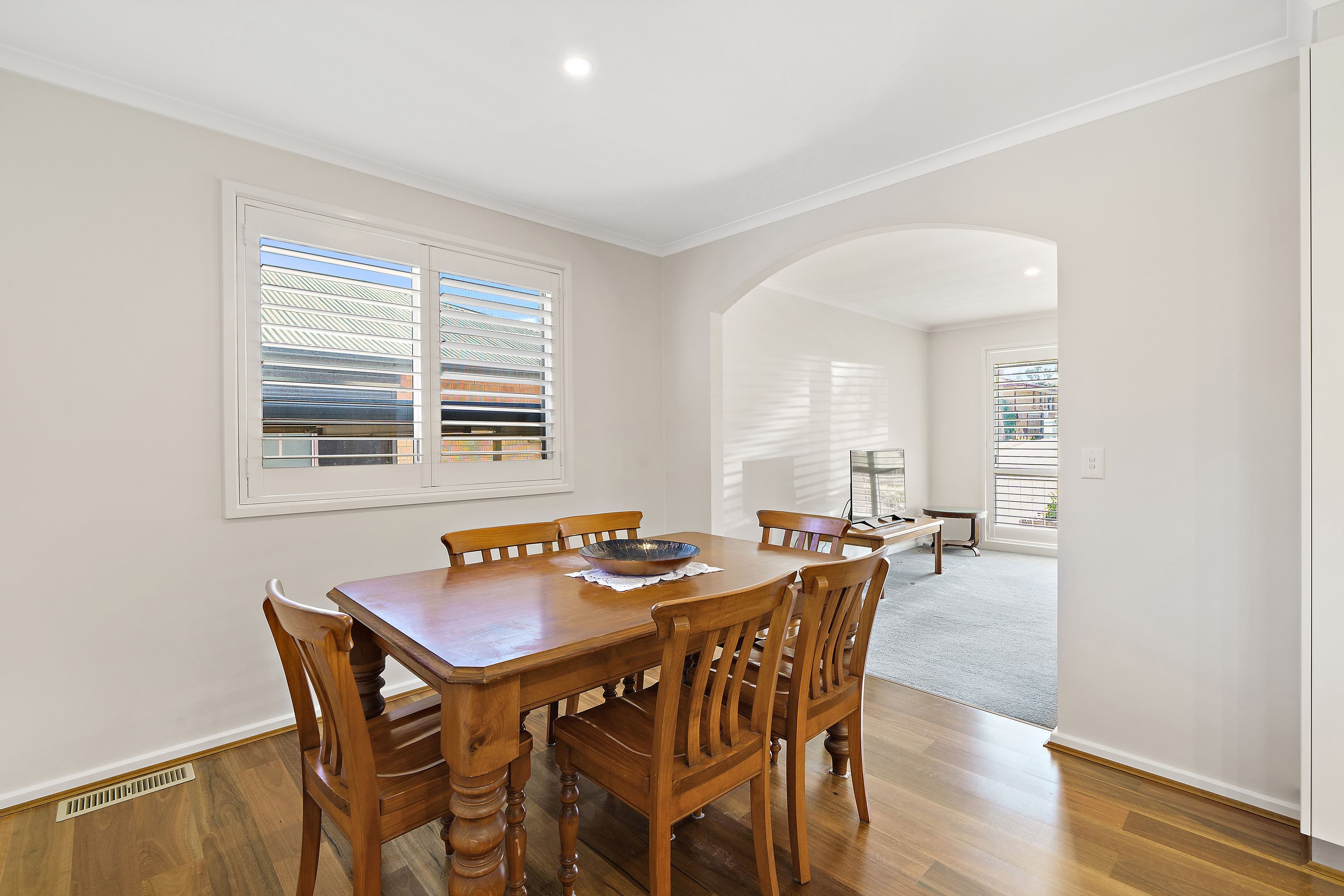 14 Carwoola Place, Queanbeyan NSW 2620, Queanbeyan - Thumbnail 5