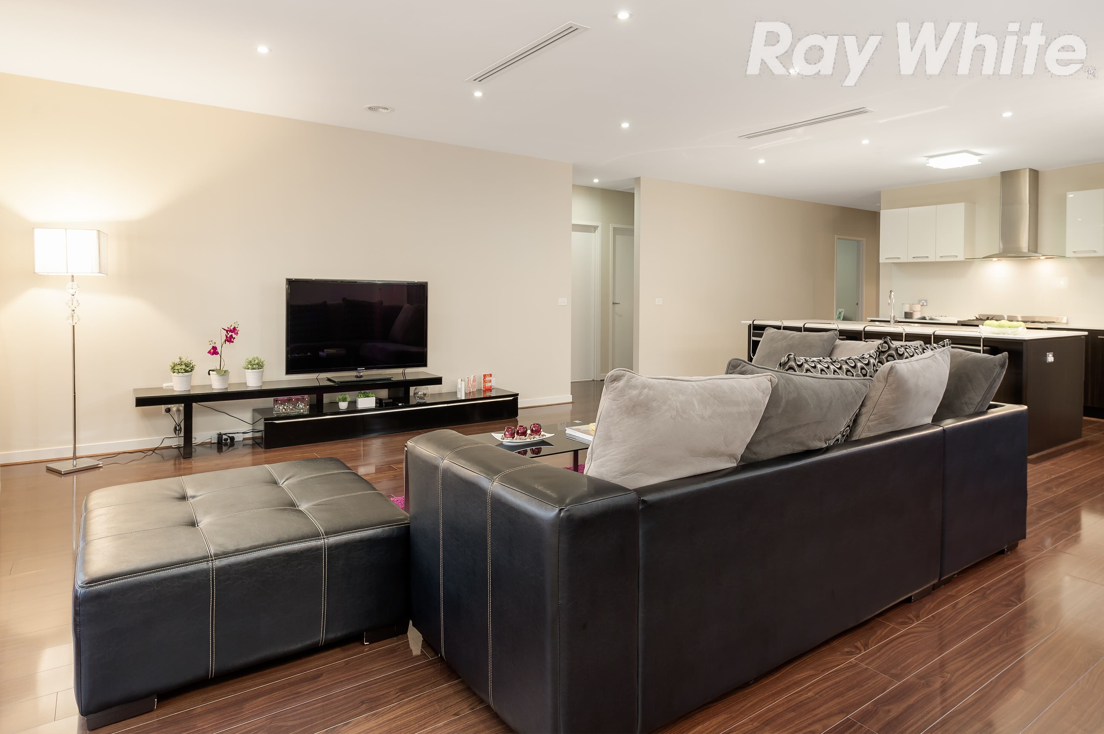 12 Serendip Avenue, South Morang VIC 3752, South Morang - Thumbnail 4