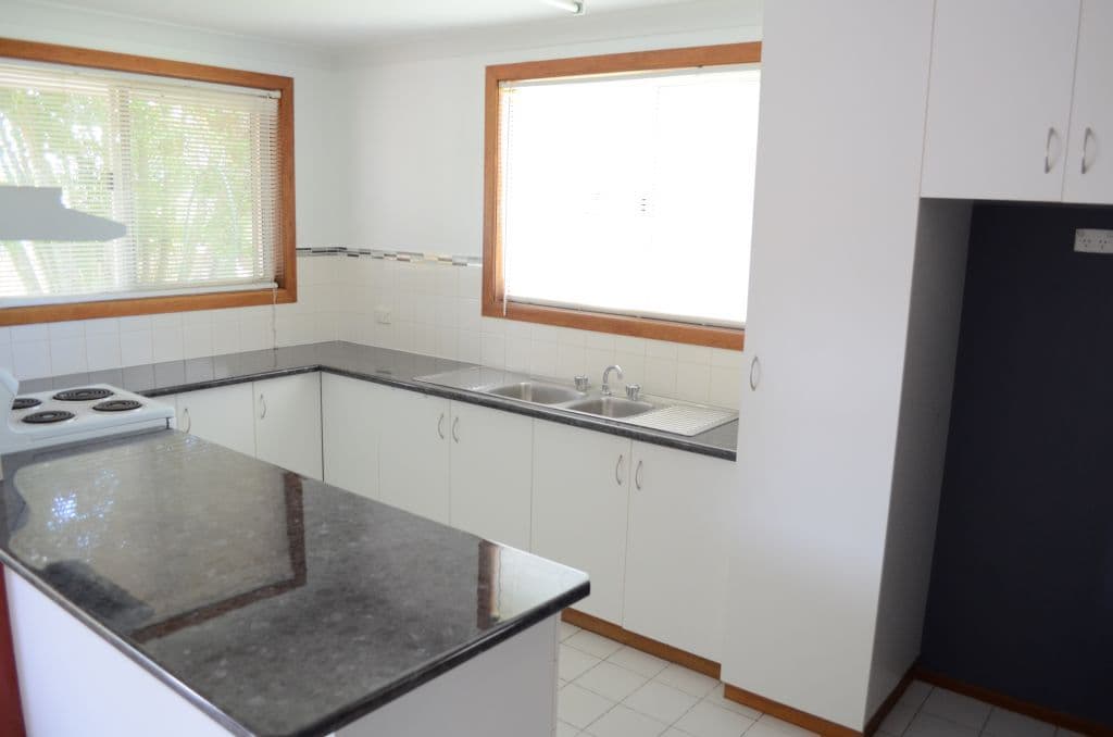 6 Westringia Place, YAMBA NSW 2464, Yamba - Thumbnail 3