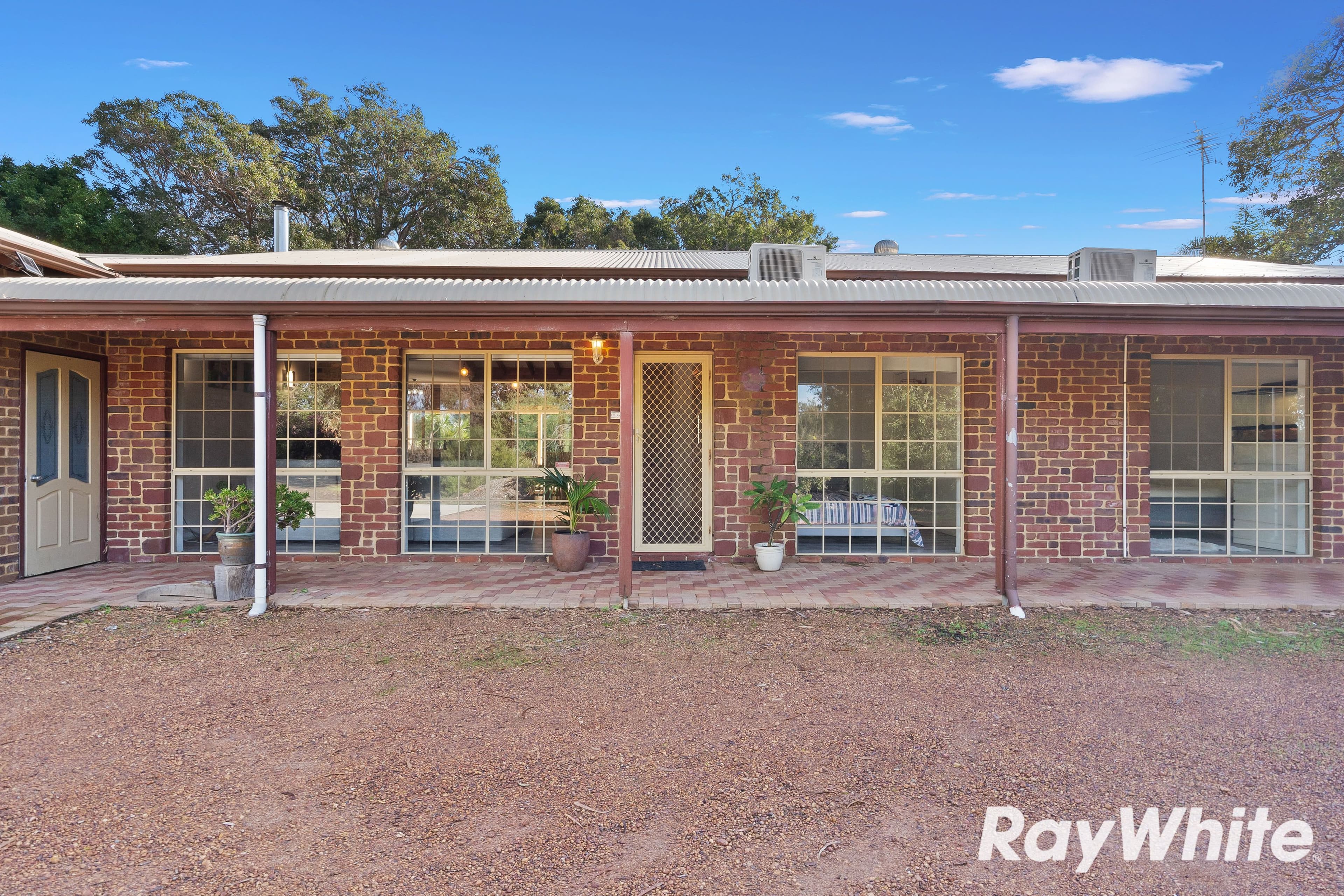 23 Silverton Crescent, Erskine WA 6210, Erskine - Thumbnail 3