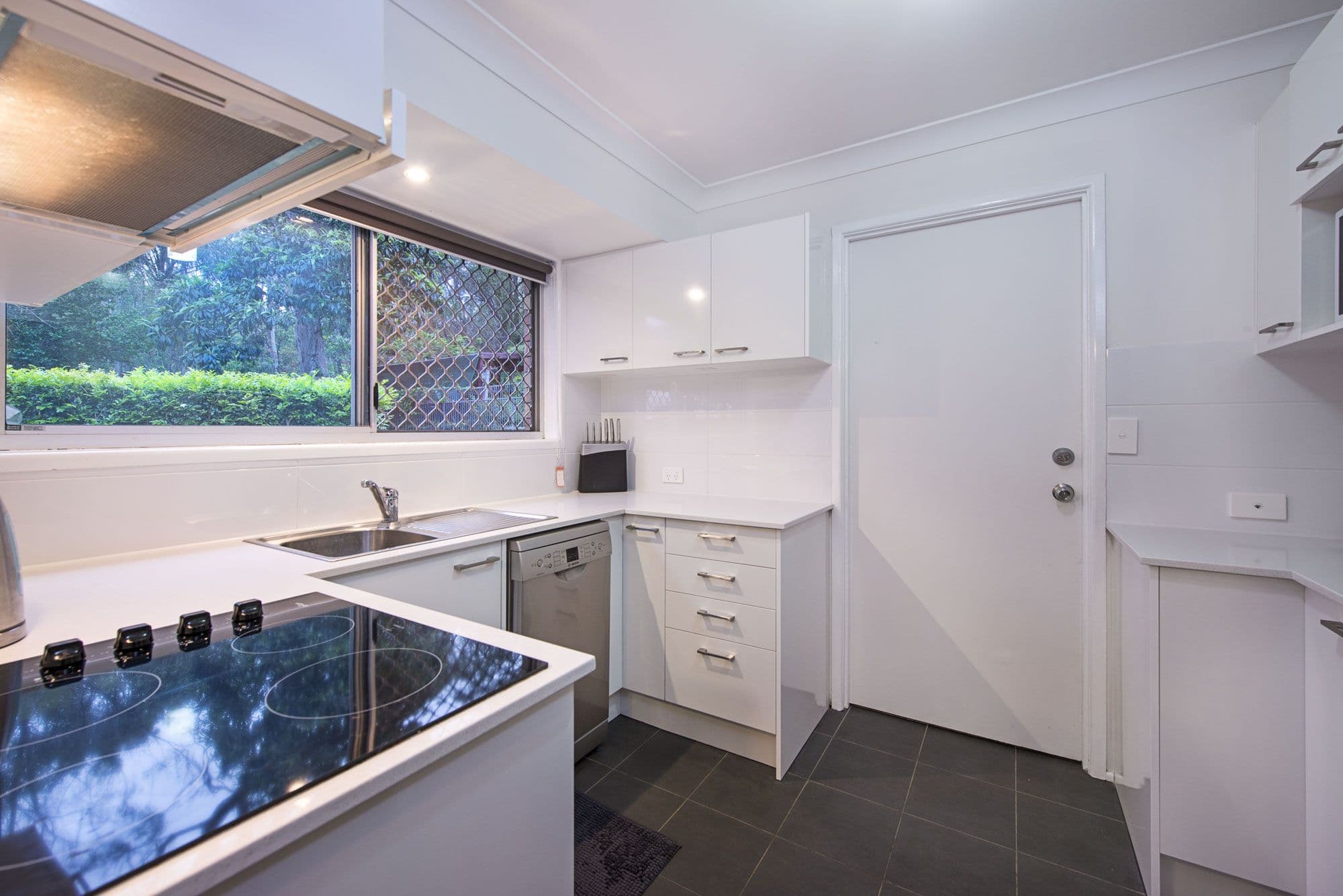 12 Algona Street, Rochedale South QLD 4123, Rochedale South - Thumbnail 3