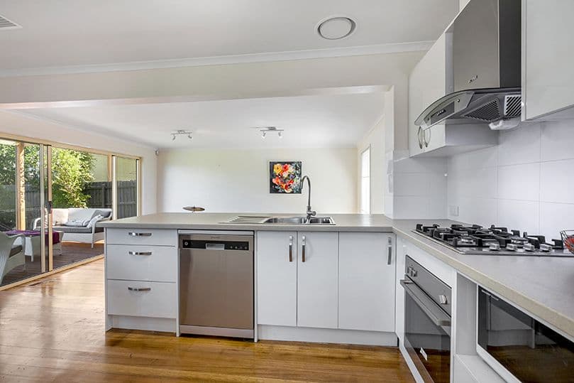 1 Frost Court, Bundoora VIC 3083, Bundoora - Thumbnail 4