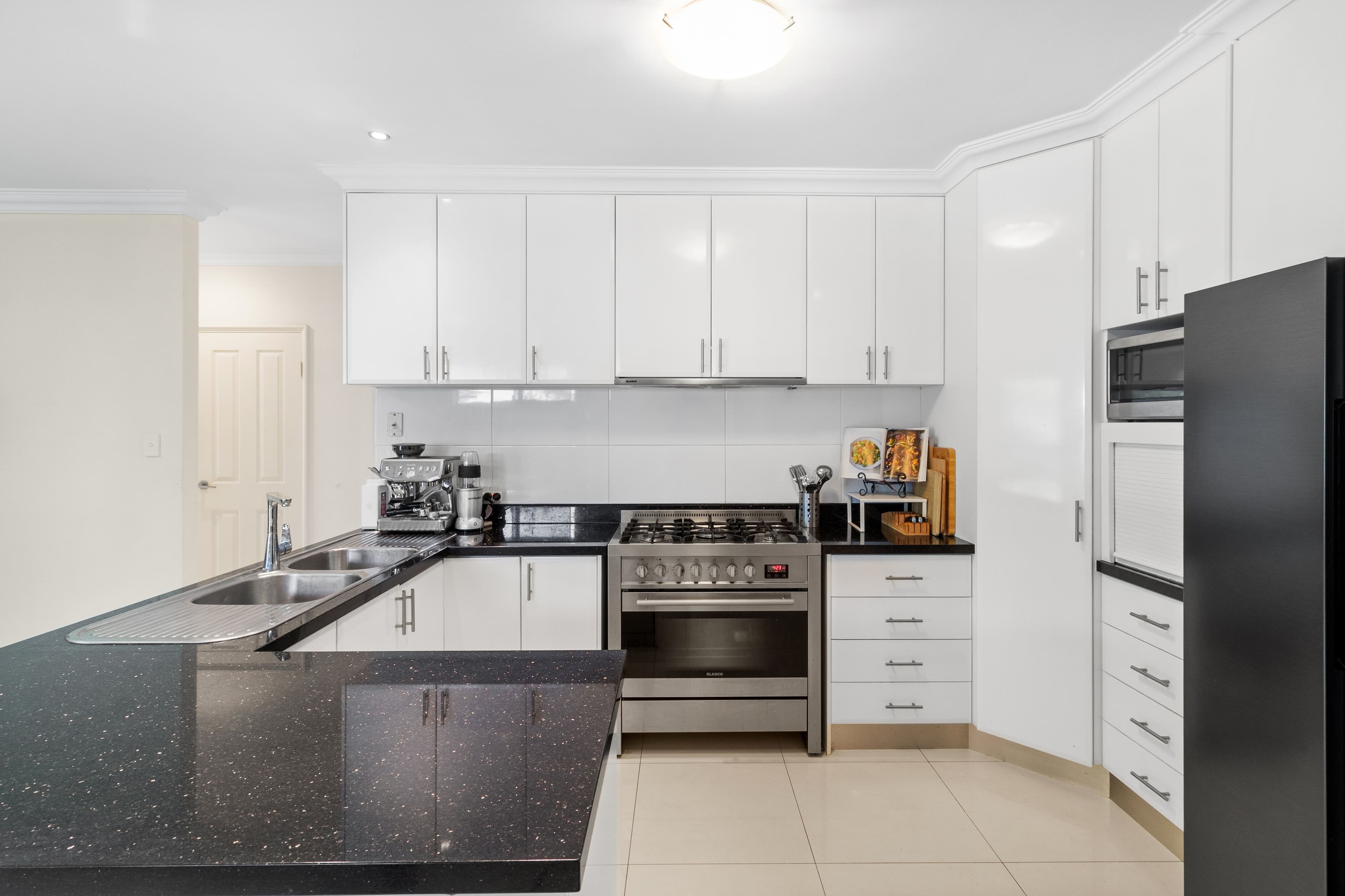 105b Hayes Avenue, Yokine WA 6060, Yokine - Thumbnail 4