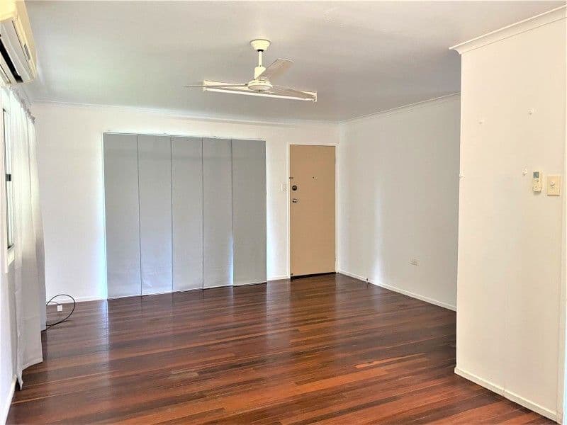 16 Kathleen Street, Sarina QLD 4737, Sarina - Thumbnail 3