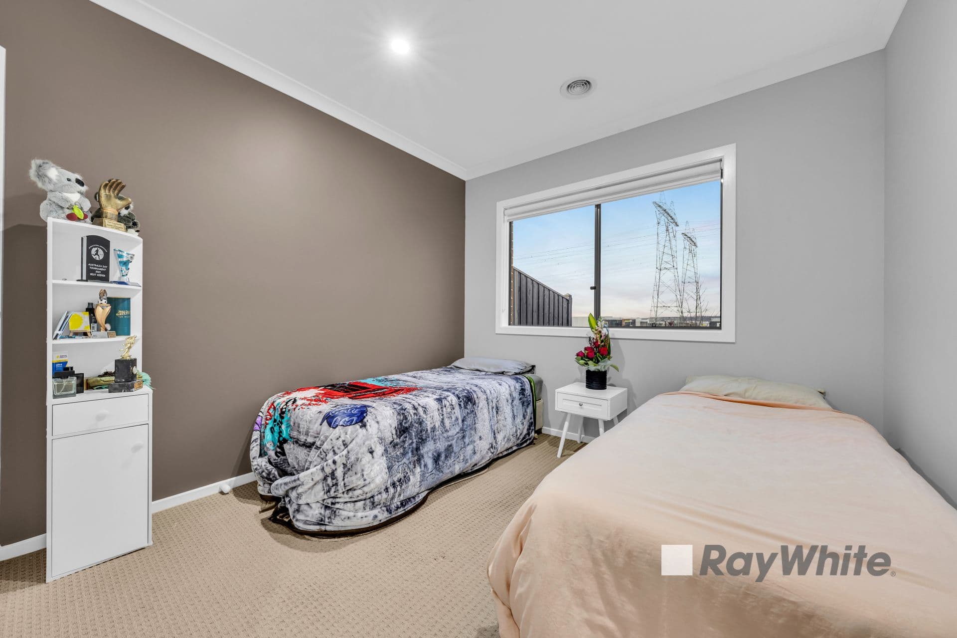 28 Carpathian Drive, Clyde North VIC 3978, Clyde North - Thumbnail 8