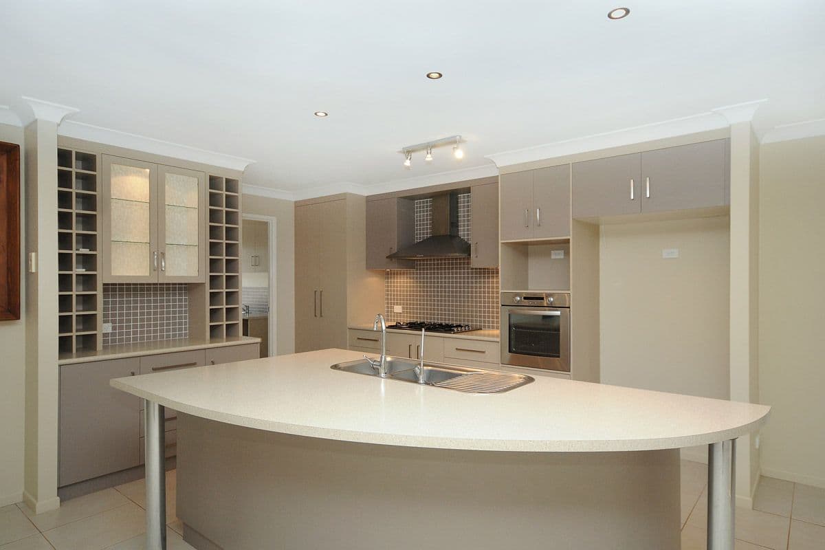 4 Osprey Court, RANGEVILLE QLD 4350, Rangeville - Thumbnail 3