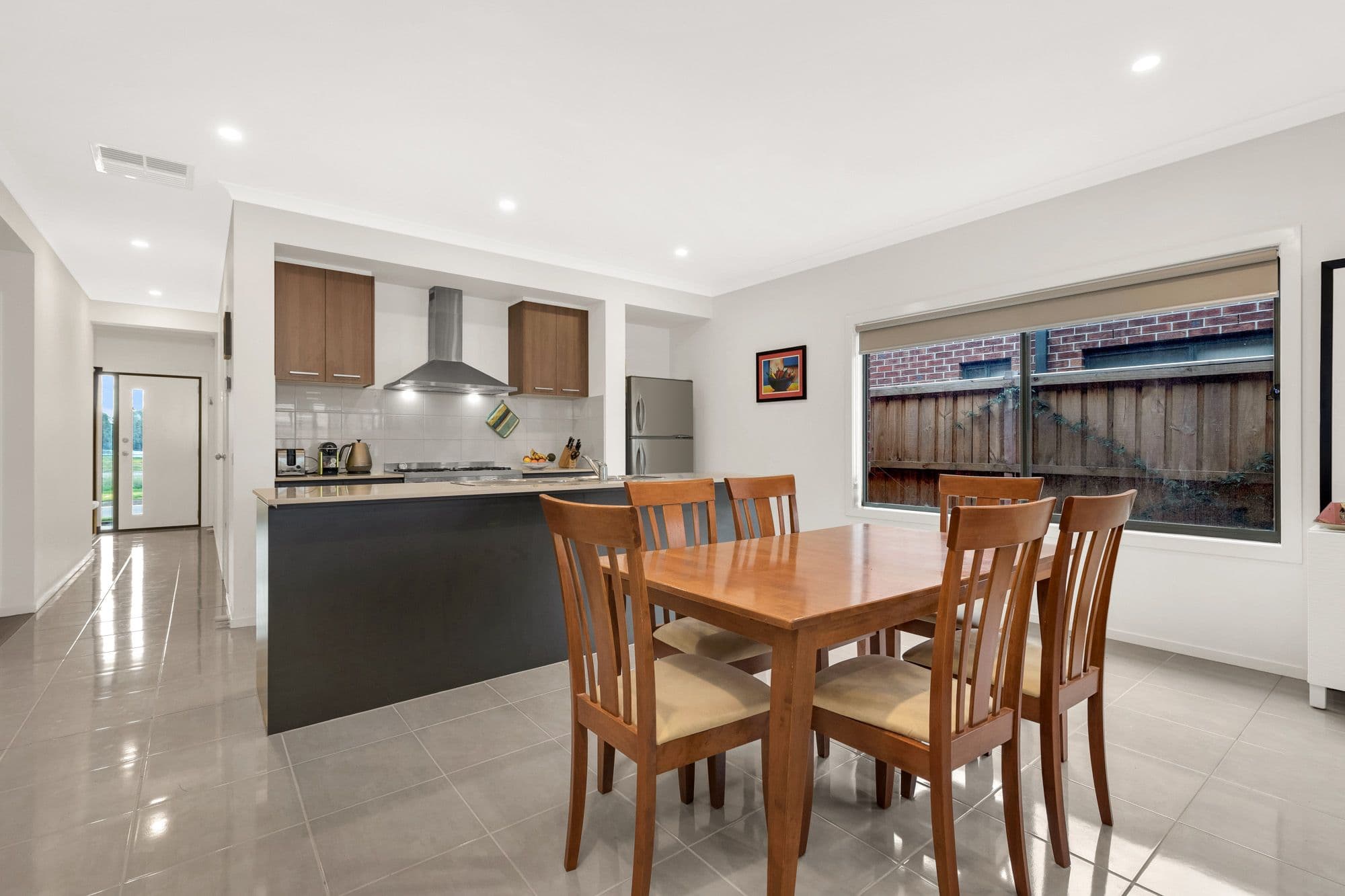 6 Dutchelm Avenue, Werribee VIC 3030, Werribee - Thumbnail 7