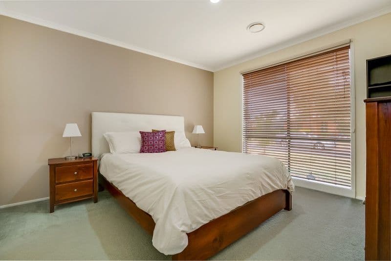 8 Tolga Close, Carrum Downs VIC 3201, Carrum Downs - Thumbnail 8