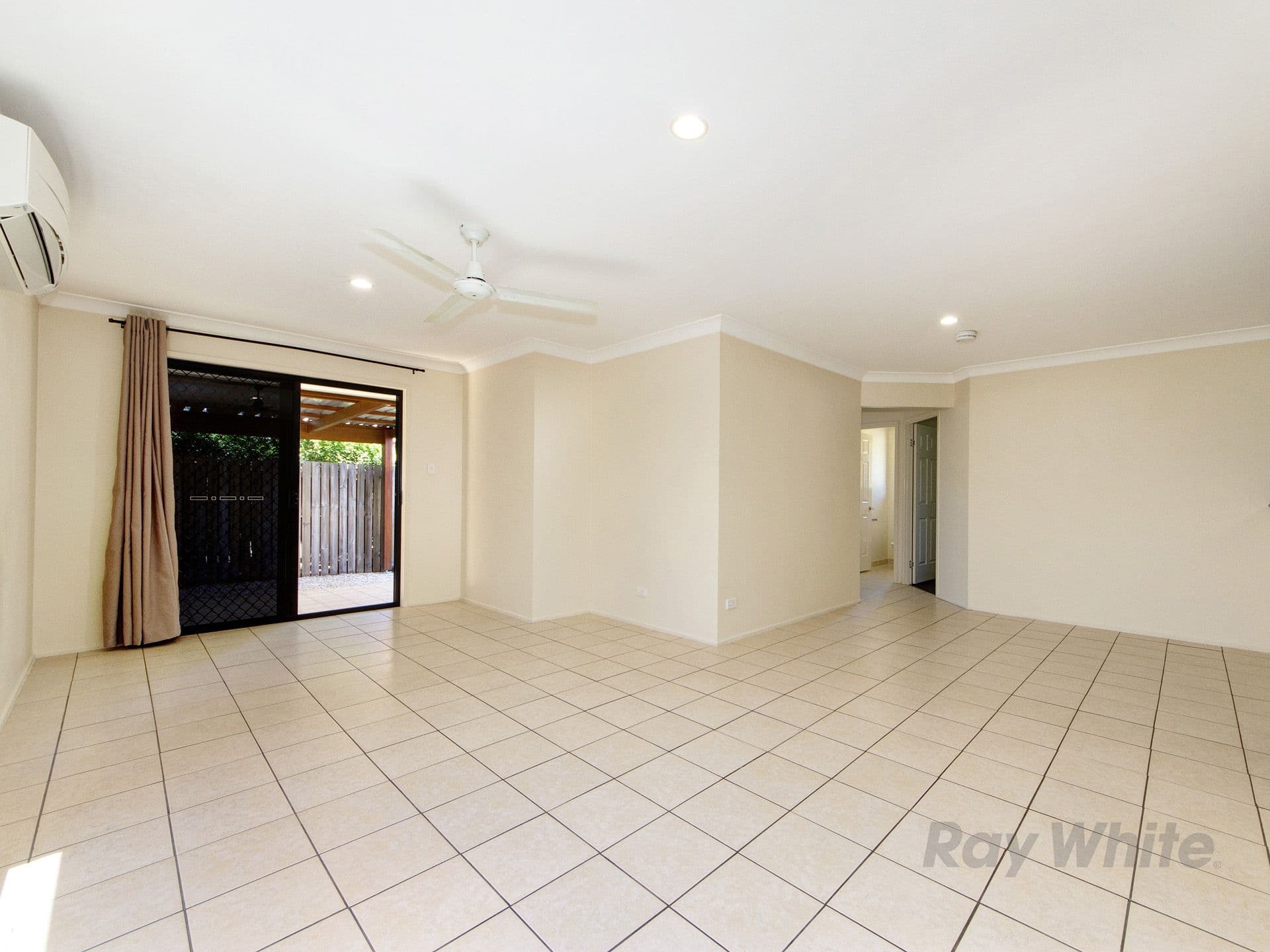 1 Mistletoe Court, Ormeau QLD 4208, Ormeau - Thumbnail 3