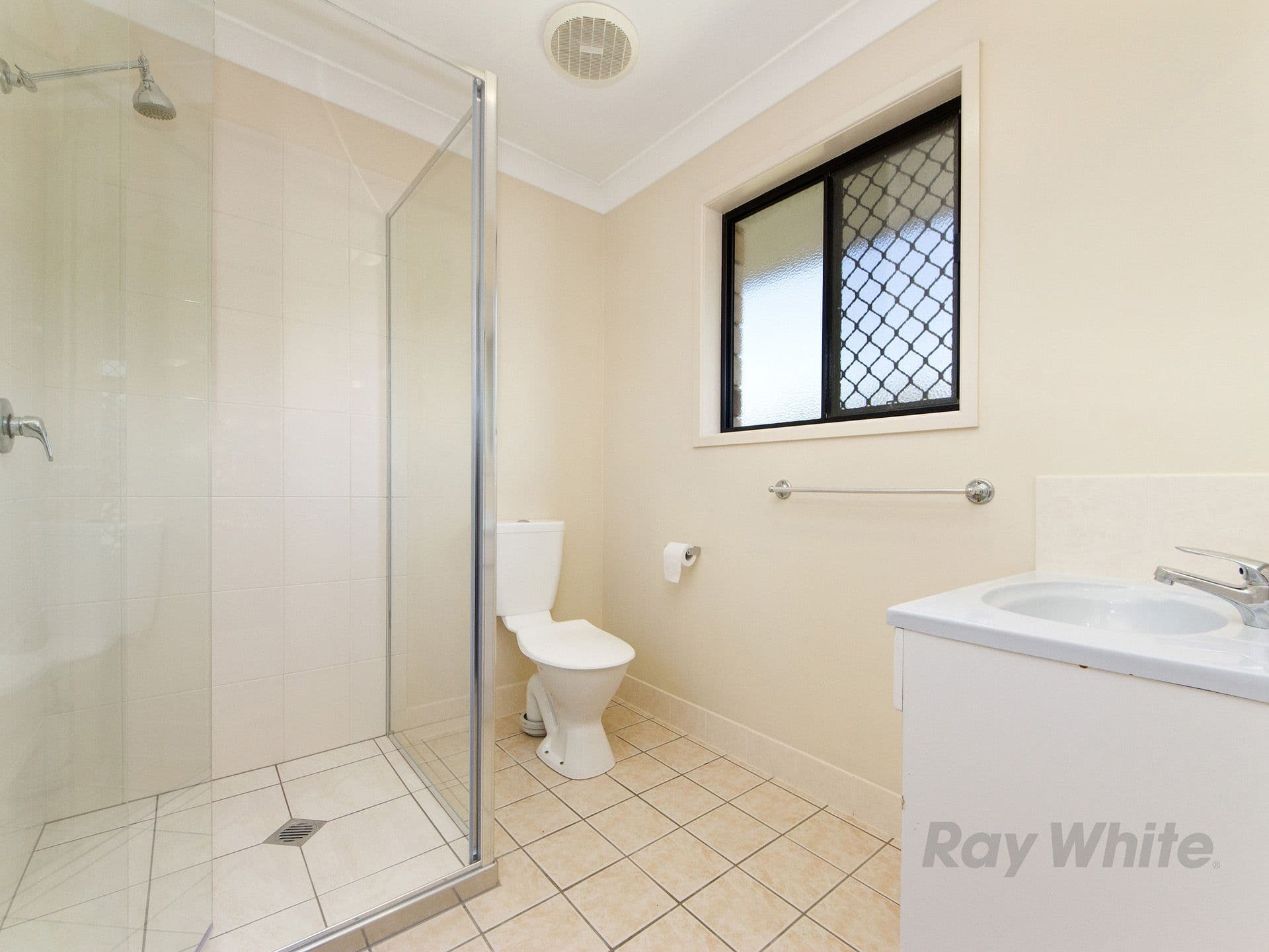 1 Mistletoe Court, Ormeau QLD 4208, Ormeau - Thumbnail 6