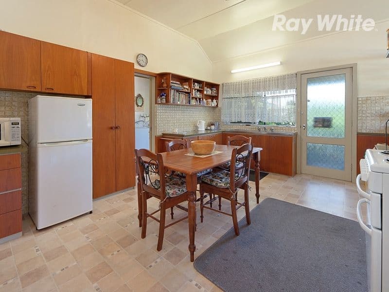 2 Nirimba Street, TALLANGATTA VIC 3700, Tallangatta - Thumbnail 3
