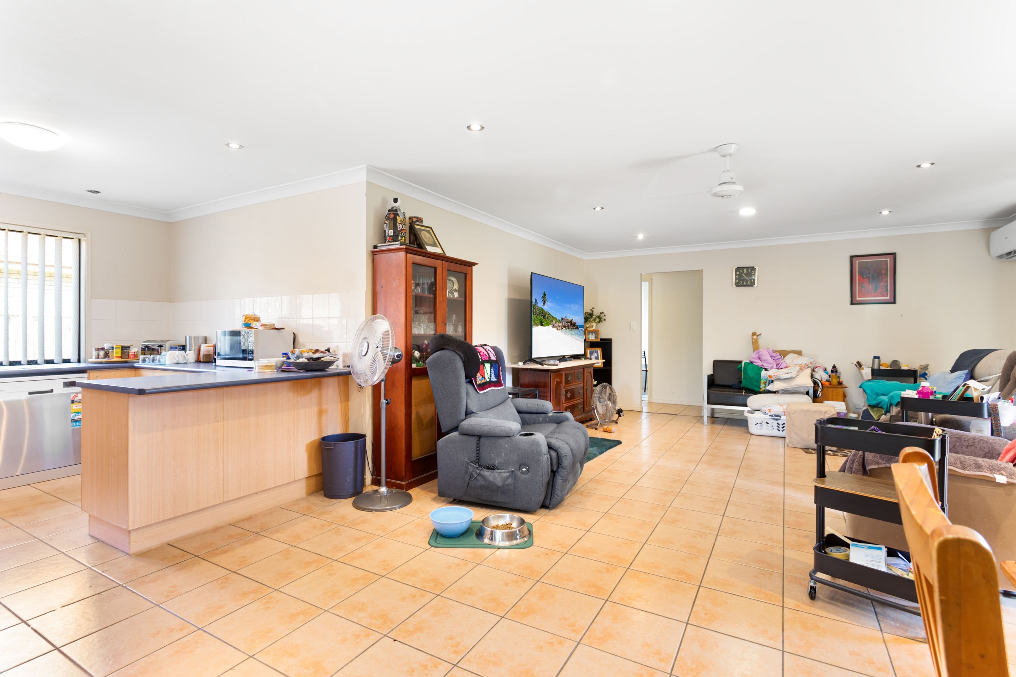 8 Tyler Place, Deception Bay QLD 4508, Deception Bay - Thumbnail 3