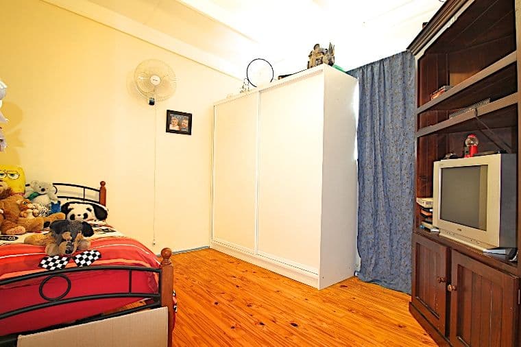 6 Hume Street, WOODEND QLD 4305, Woodend - Thumbnail 5