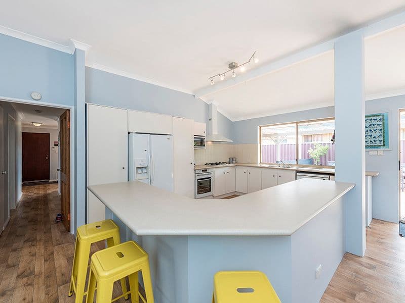 6 Arunta Place, Rockingham WA 6168, Rockingham - Image 1