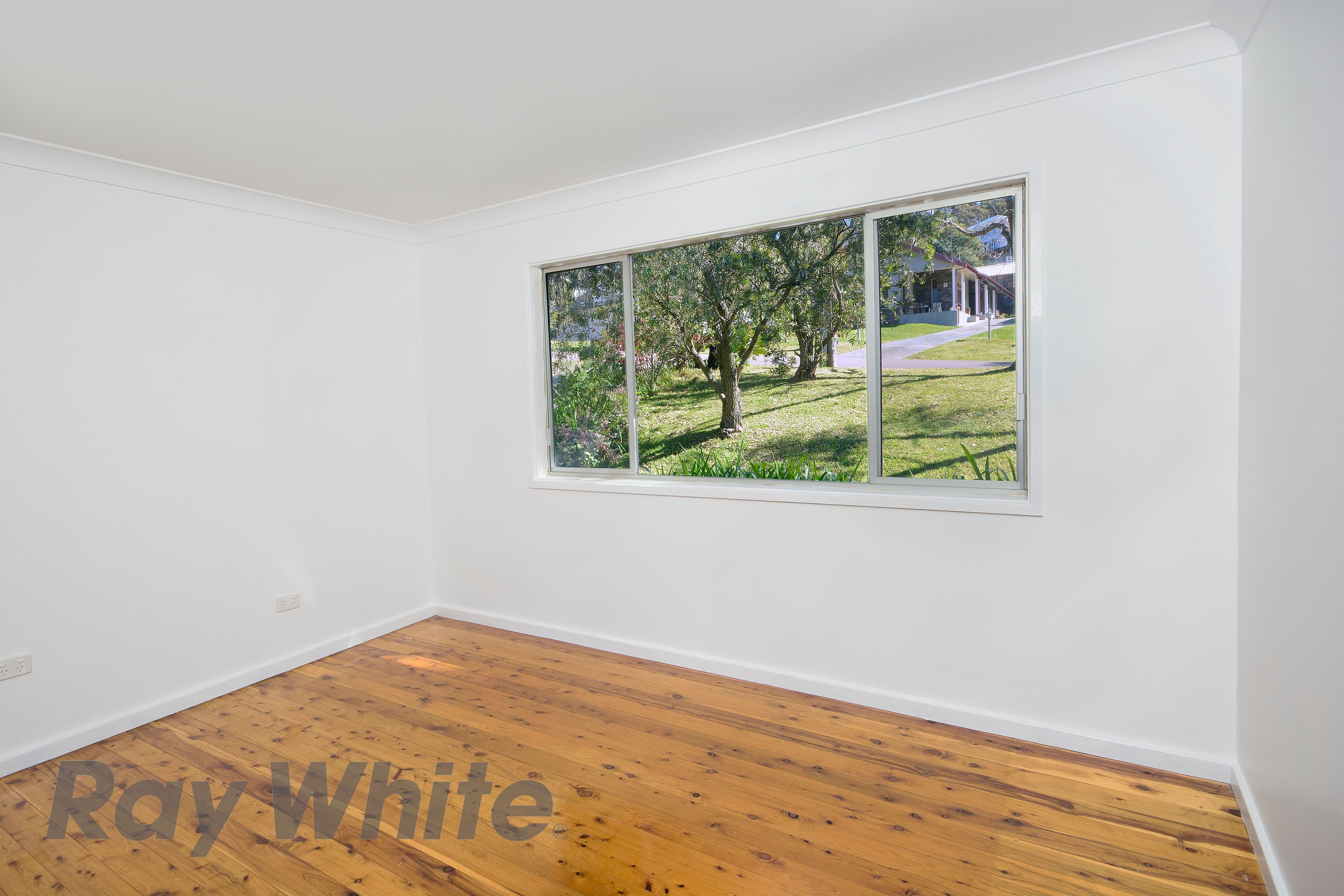 6 Buwa Street, Charlestown - Thumbnail 5
