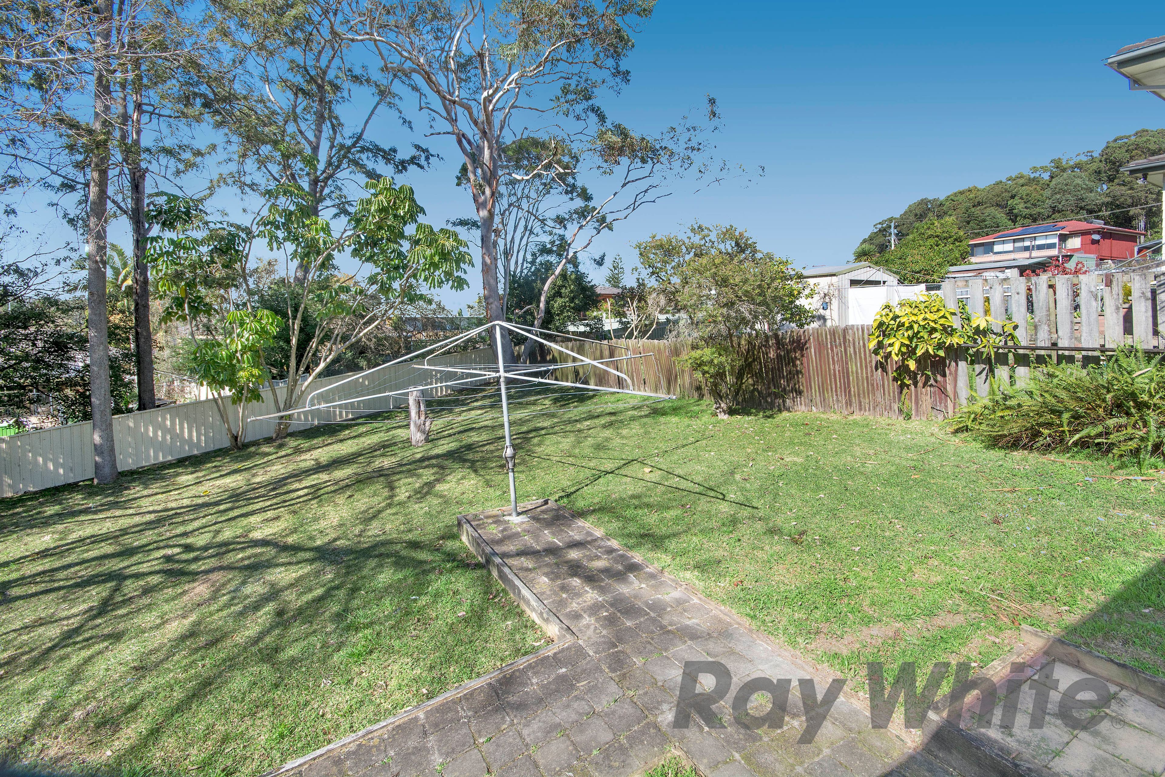 6 Buwa Street, Charlestown - Thumbnail 6