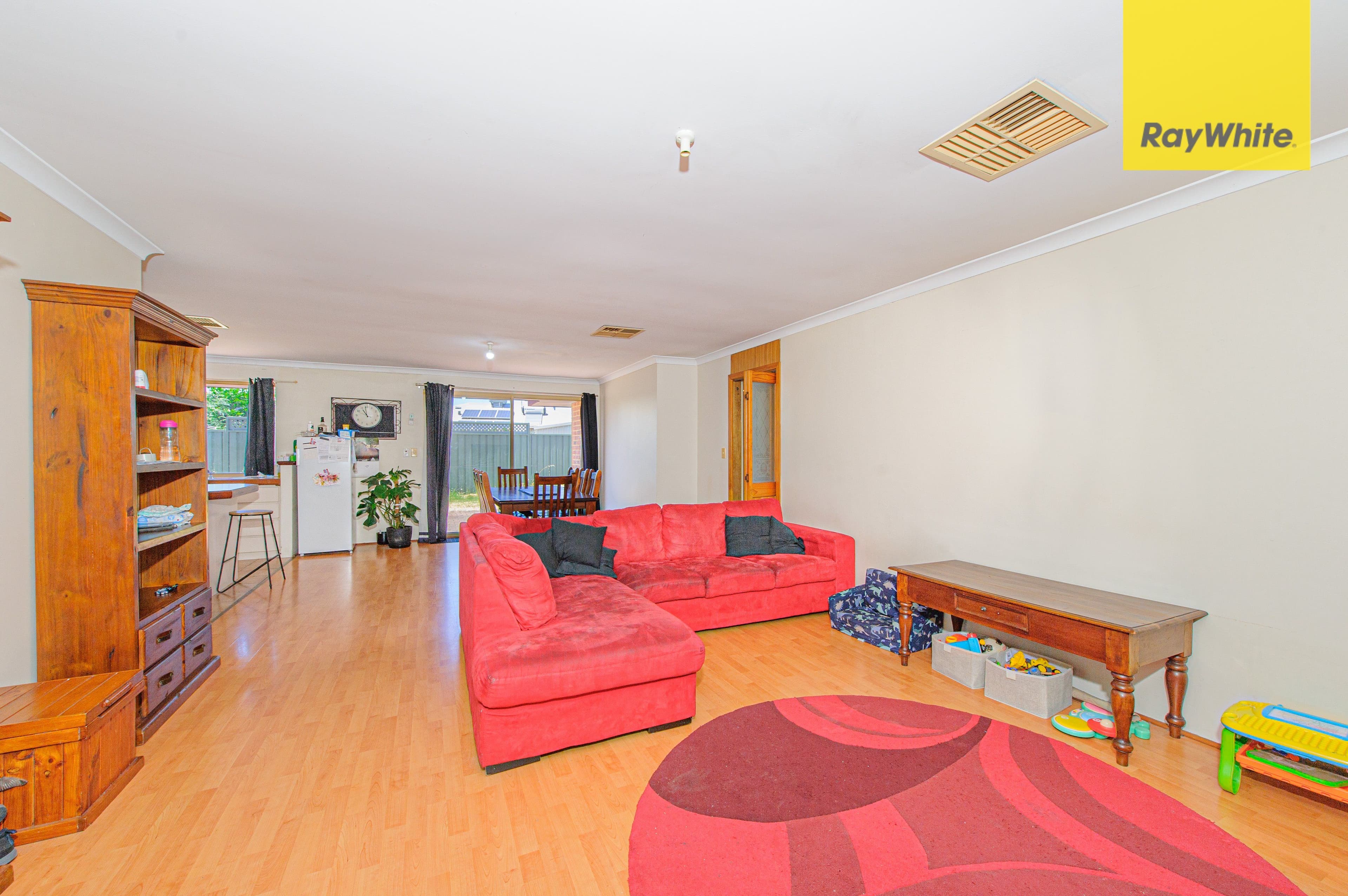6 Pursuit Close, Middle Swan WA 6056, Middle Swan - Thumbnail 2