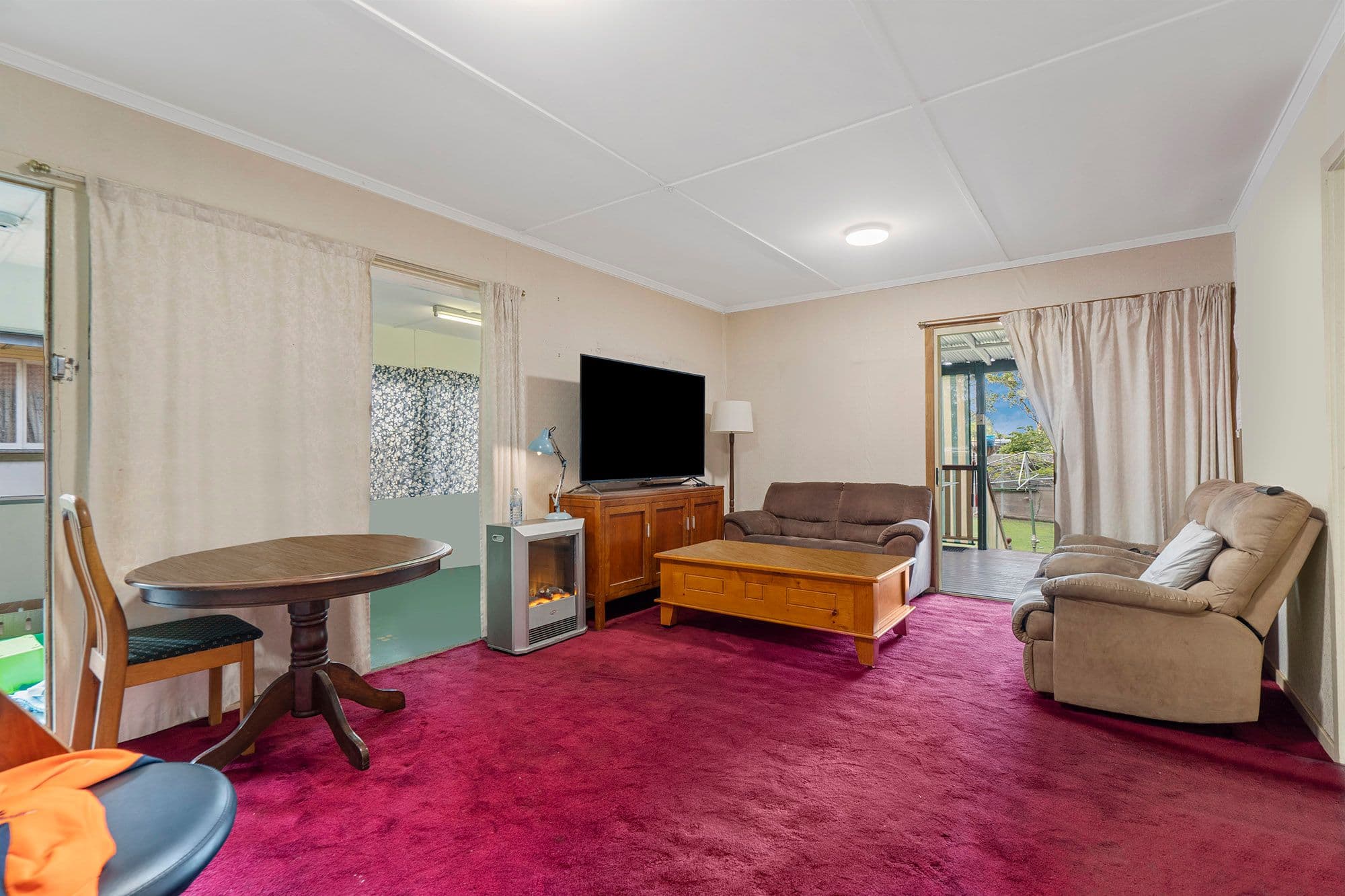 48 Jacaranda Avenue, Logan Central QLD 4114, Logan Central - Thumbnail 3