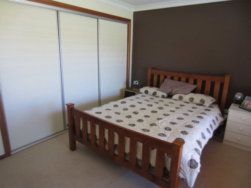 8 Kavanagh Circuit, TEMORA NSW 2666, Temora - Thumbnail 4