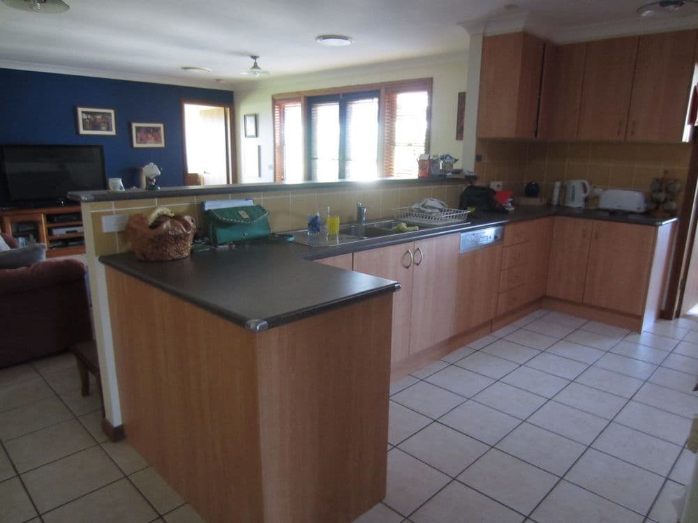 8 Kavanagh Circuit, TEMORA NSW 2666, Temora - Thumbnail 8