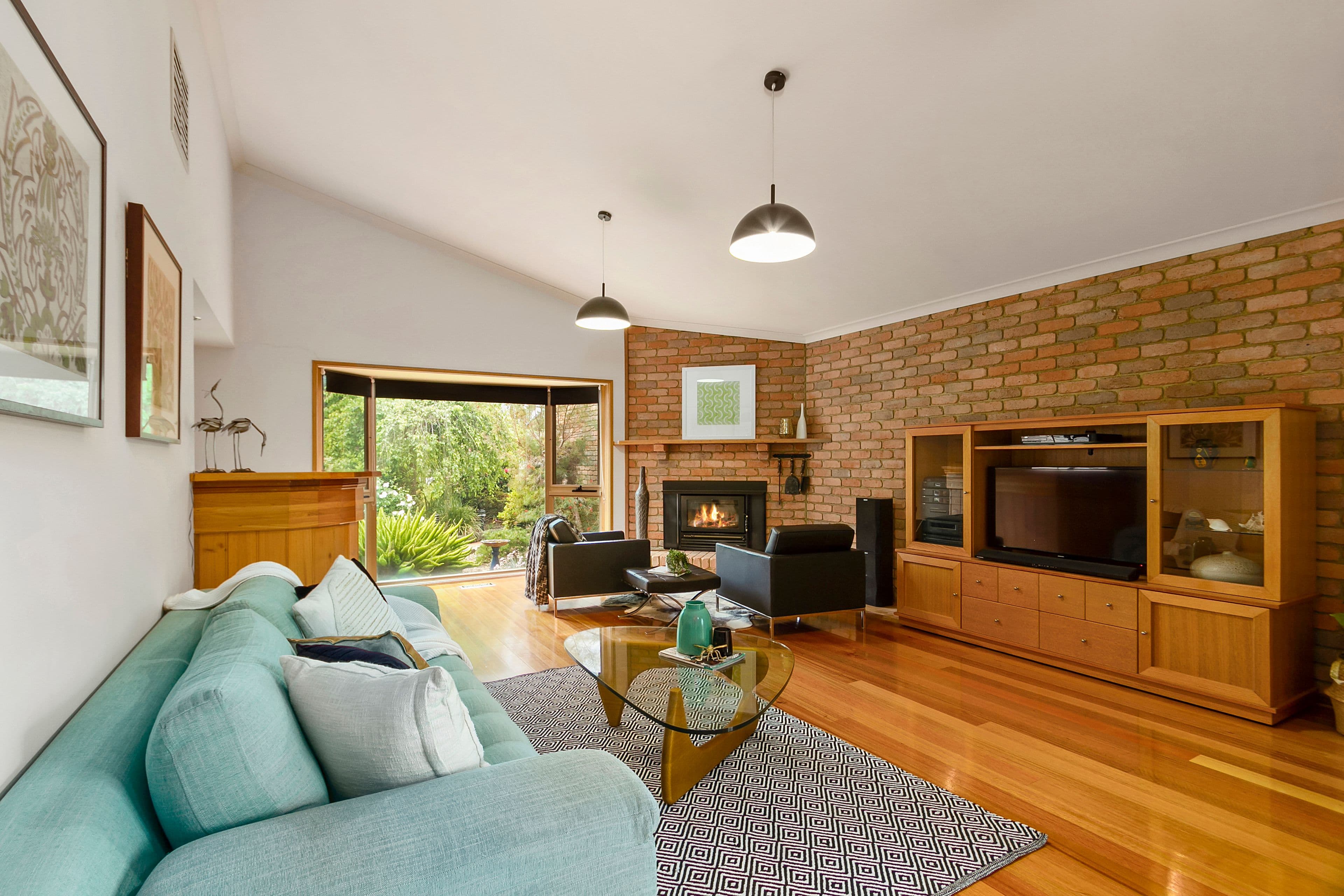 4 Doris Court, Scoresby VIC 3179, Scoresby - Thumbnail 2