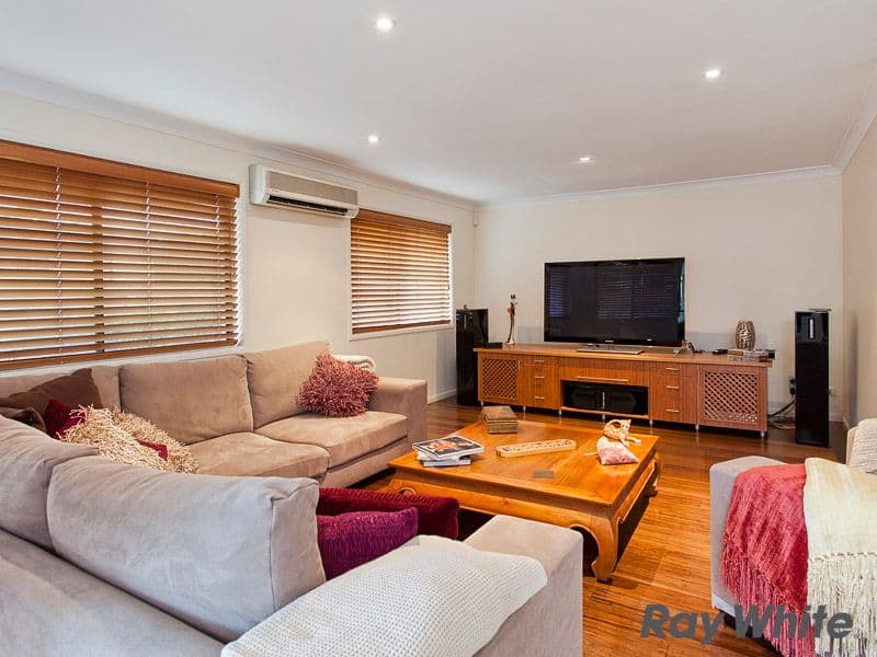71 Voyager Circuit, BRIDGEMAN DOWNS QLD 4035, Bridgeman Downs - Thumbnail 4
