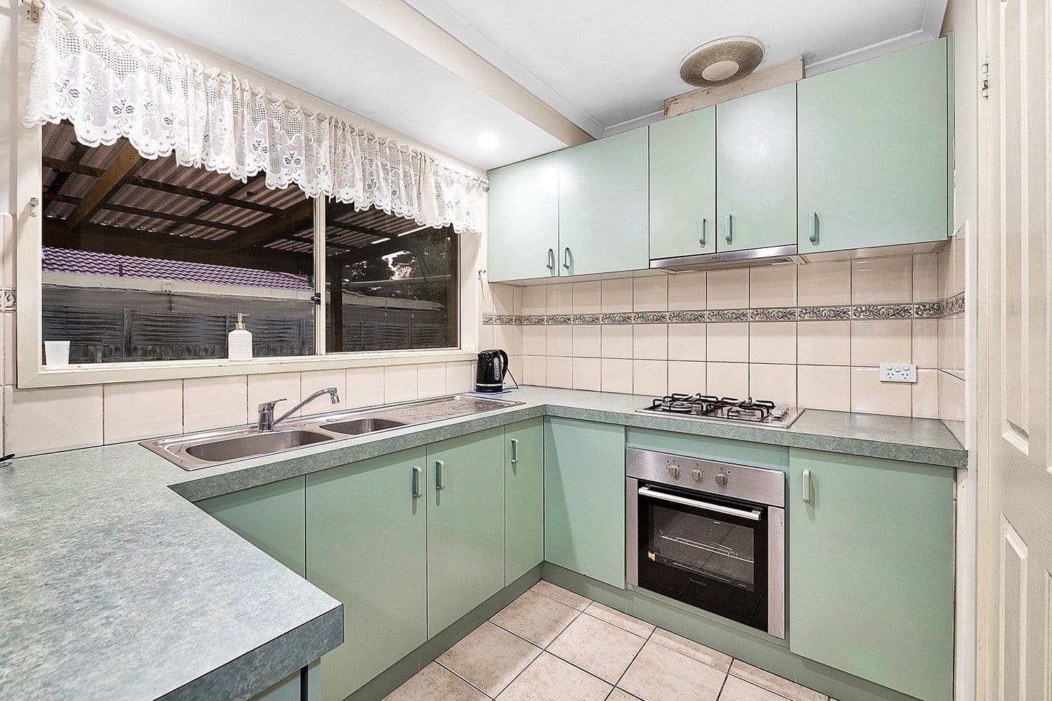 15 Forsyth Court, Cranbourne North VIC 3977, Cranbourne North - Thumbnail 5