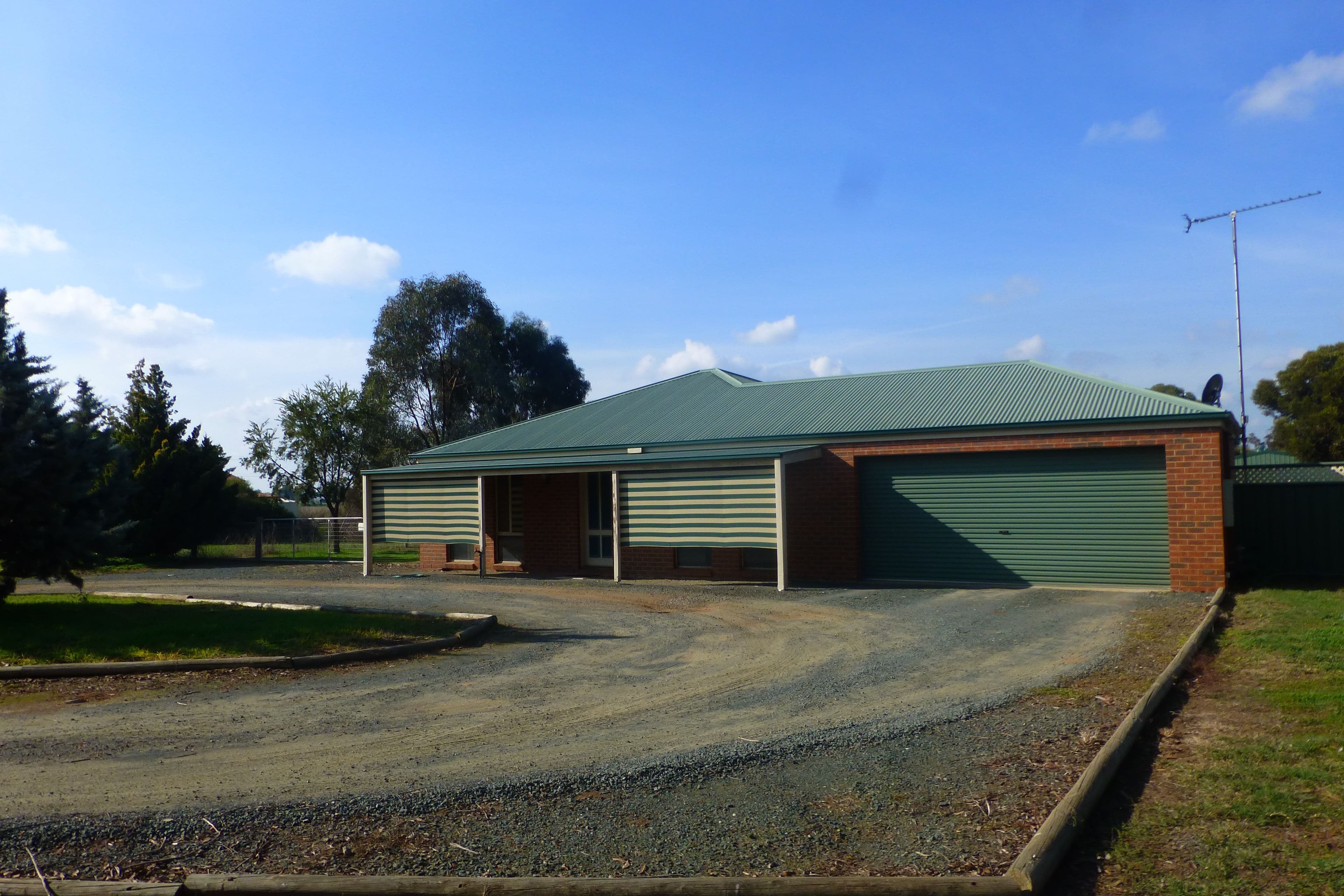 21 Village Court, Echuca VIC 3564, Echuca - Image 1