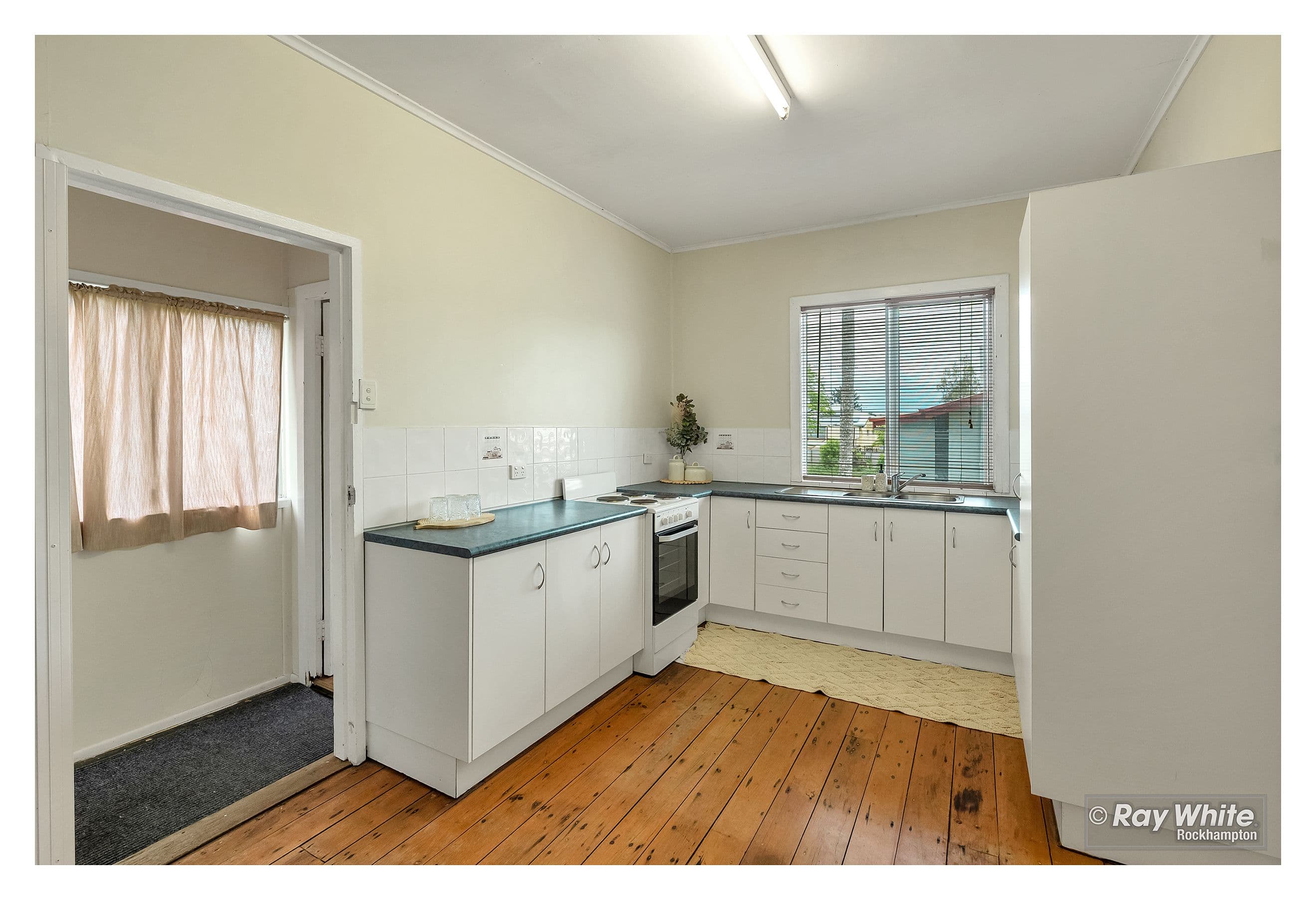250 Noel Street, Berserker QLD 4701, Berserker - Thumbnail 3