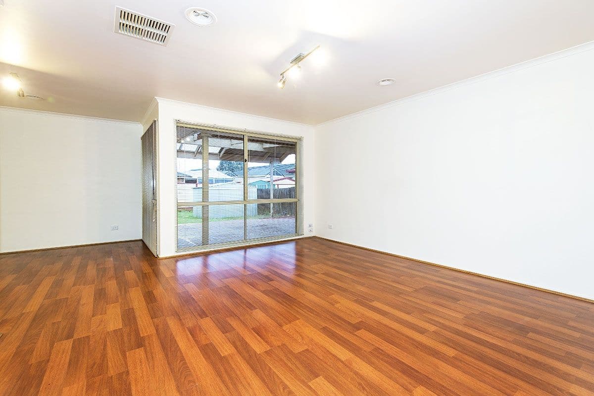 118 Manning Clark Road, Mill Park VIC 3082, Mill Park - Thumbnail 4